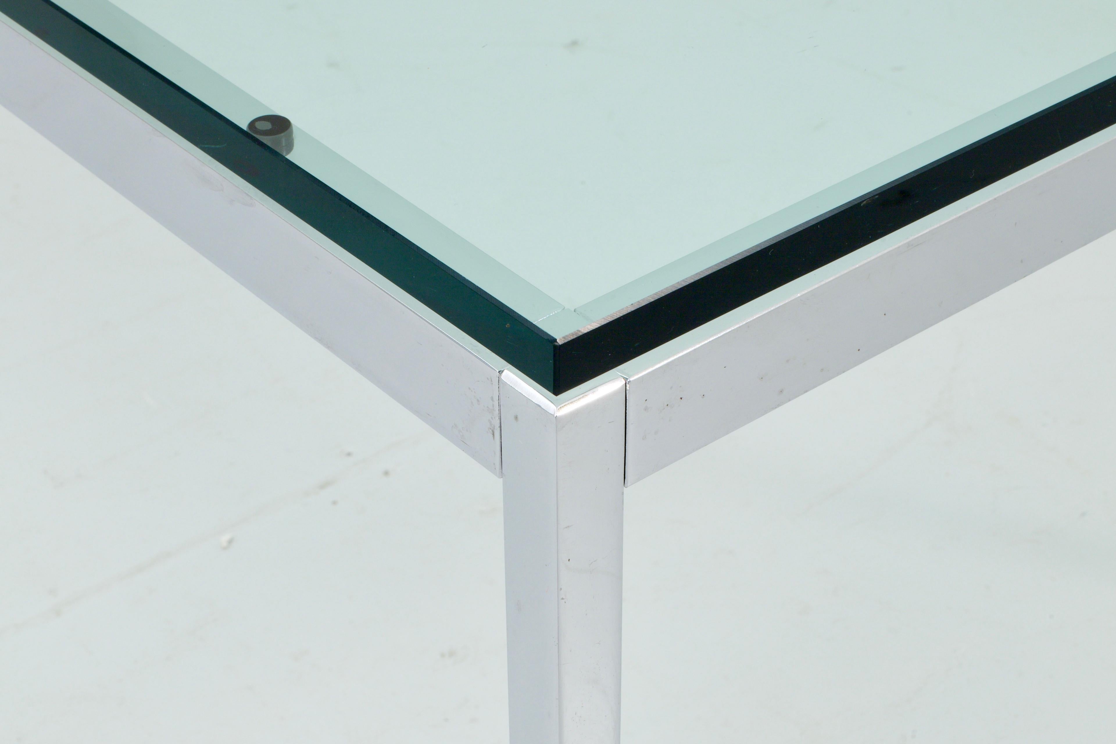 Late 20th Century Florence Knoll Coffee Table in Glass and Chrome, USA, 1970s For Sale