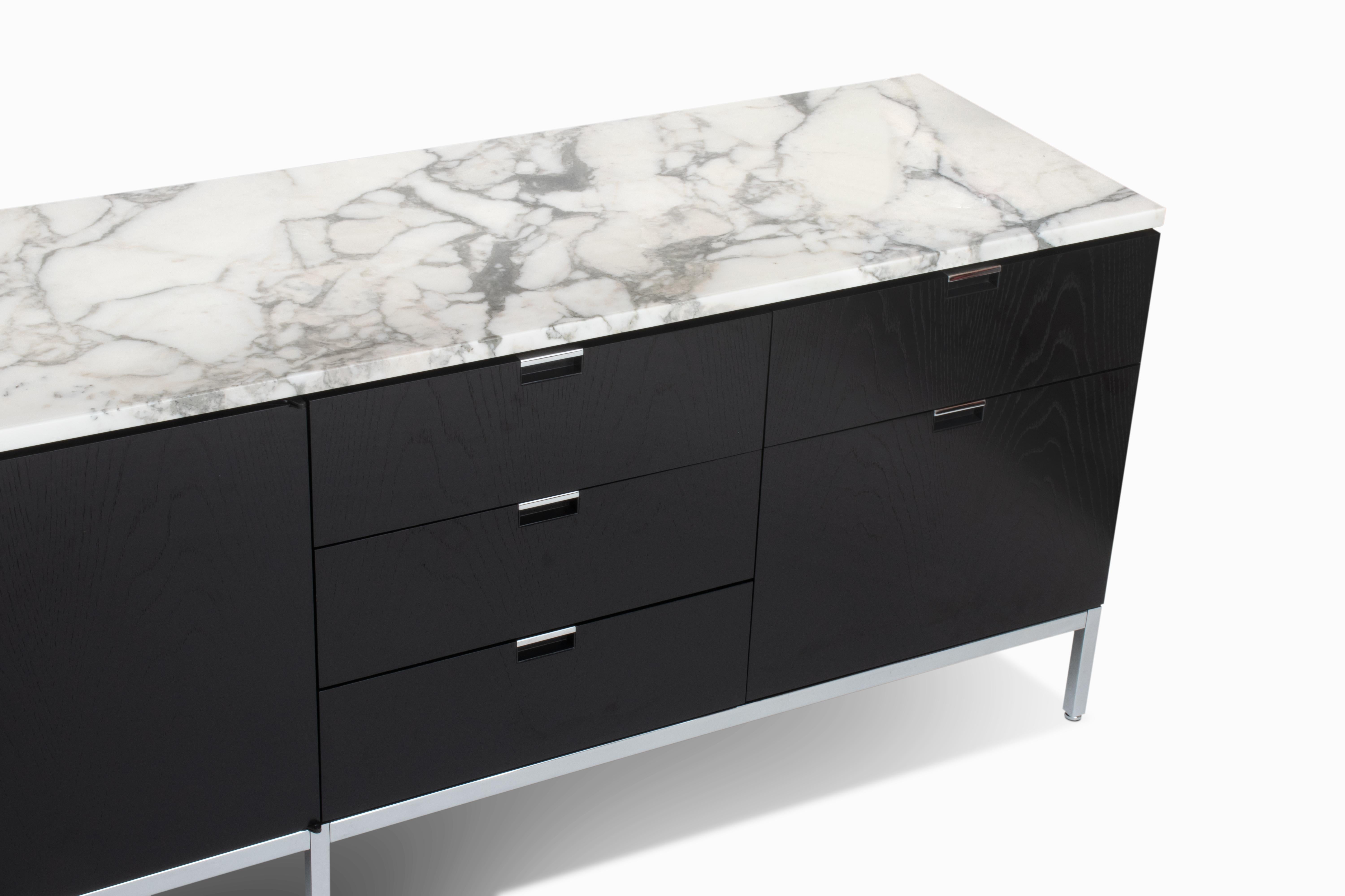 Florence Knoll Credenza Quercia ebanizzata e Marmo in vendita 1