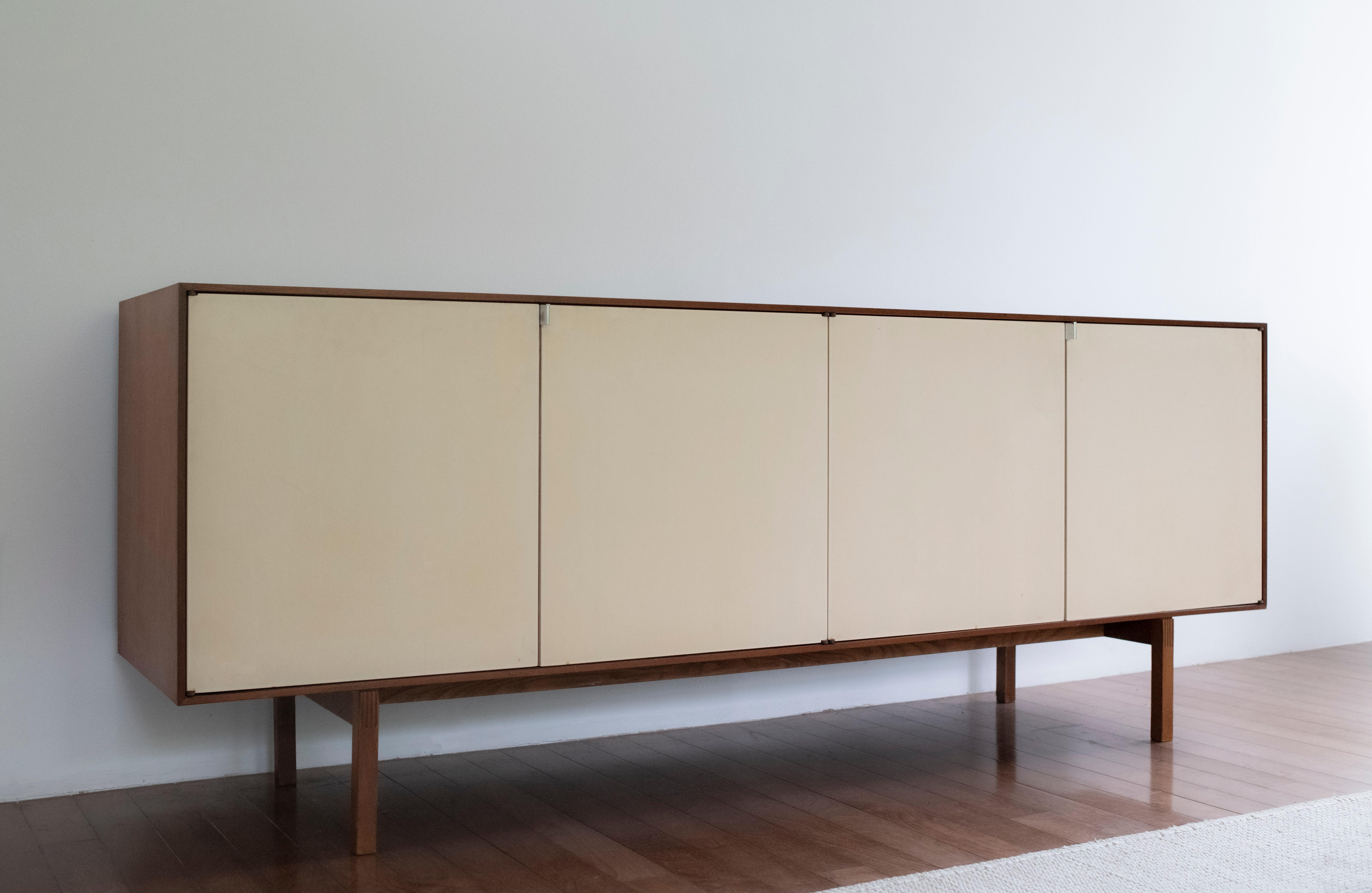 American Florence Knoll Credenza