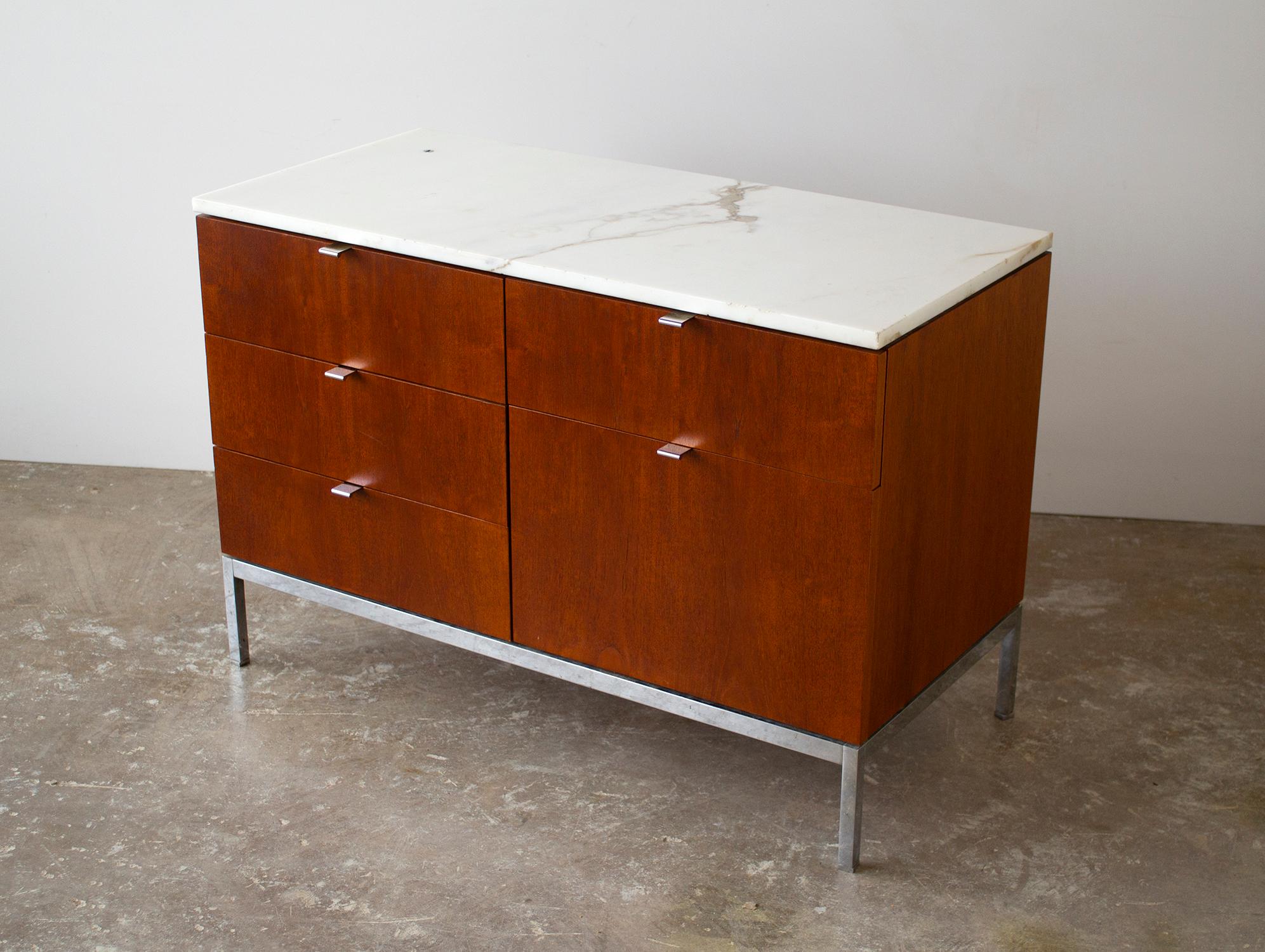 Mid-Century Modern Florence Knoll Credenza in Teak and Marble
