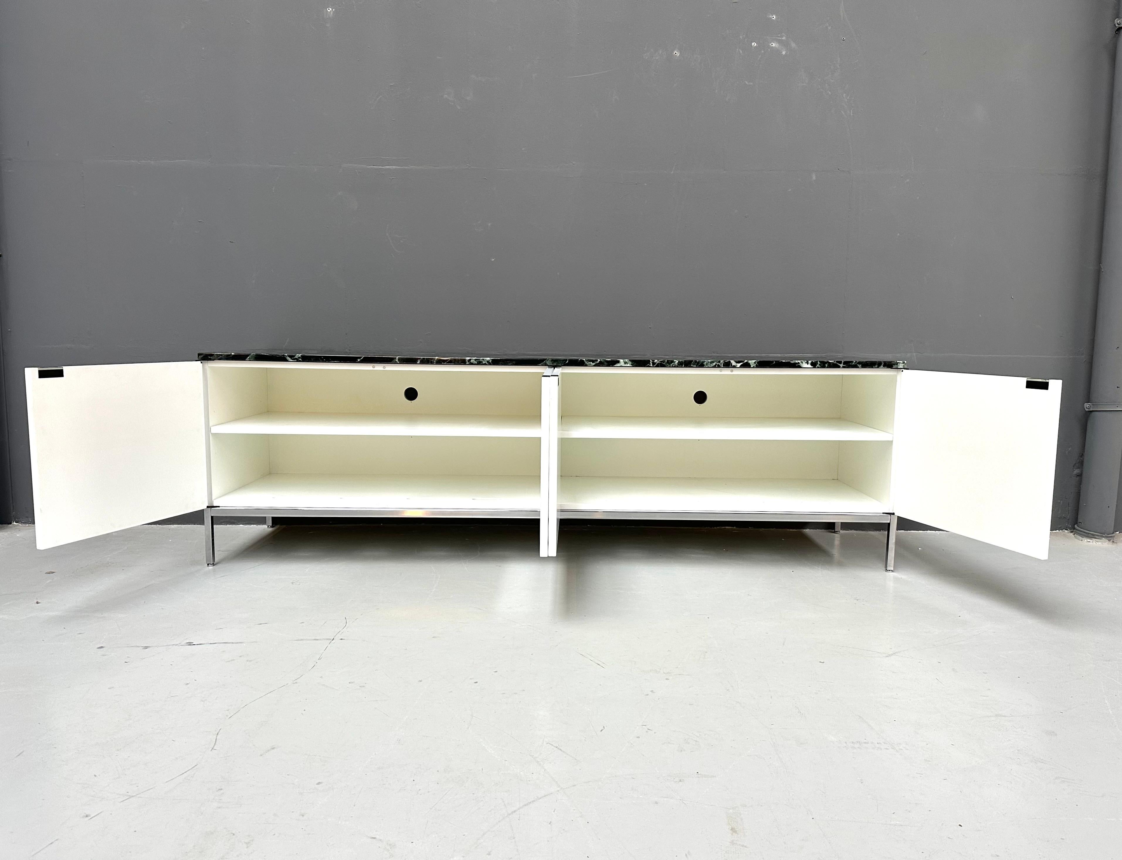 Mid-Century Modern Florence Knoll Credenza New Edition with Alpi Verdi Marble Top, 2010s For Sale