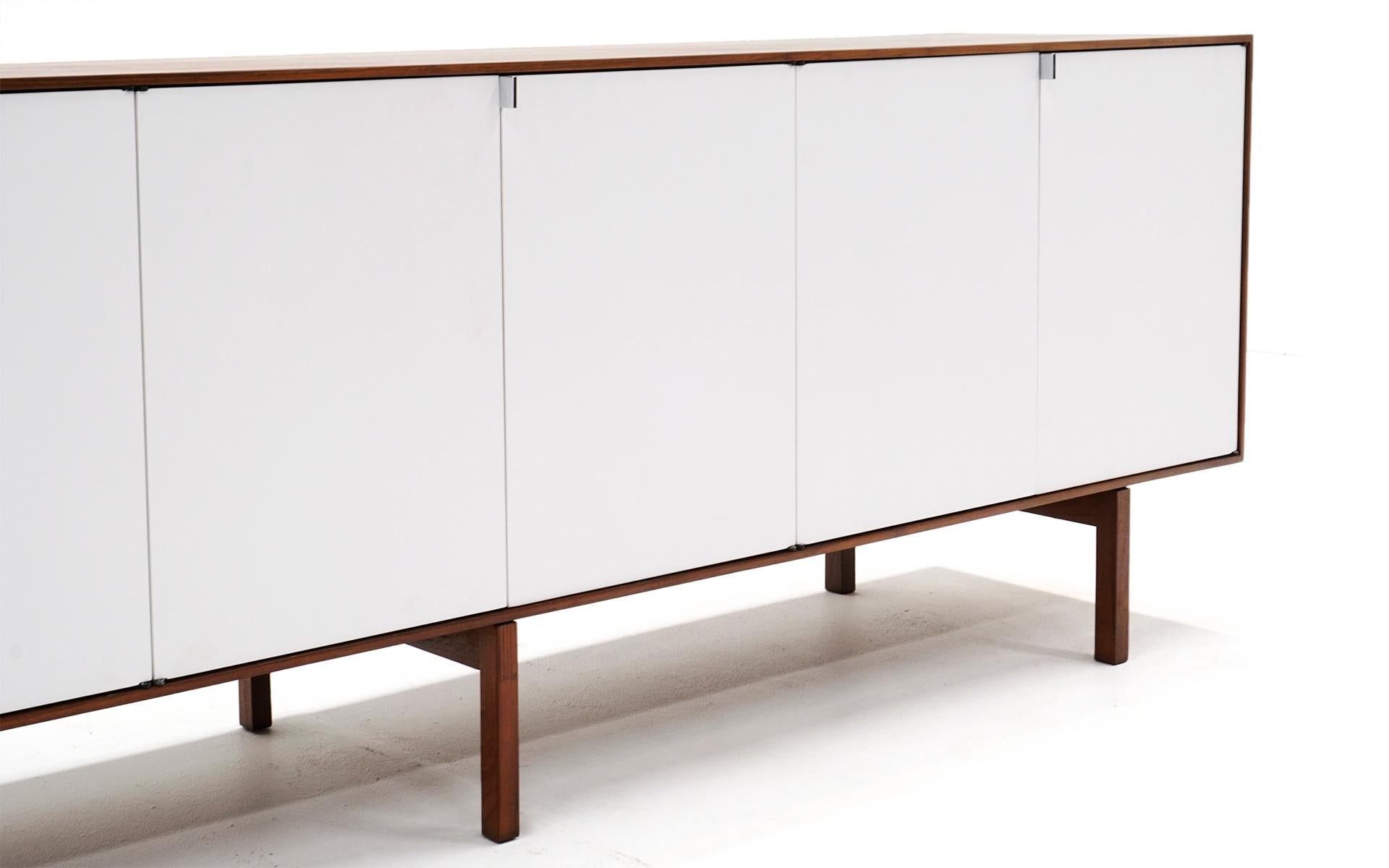 Florence Knoll Credenza, Rare Six Door, Walnut and White / Ivory, Rare, Signed 4