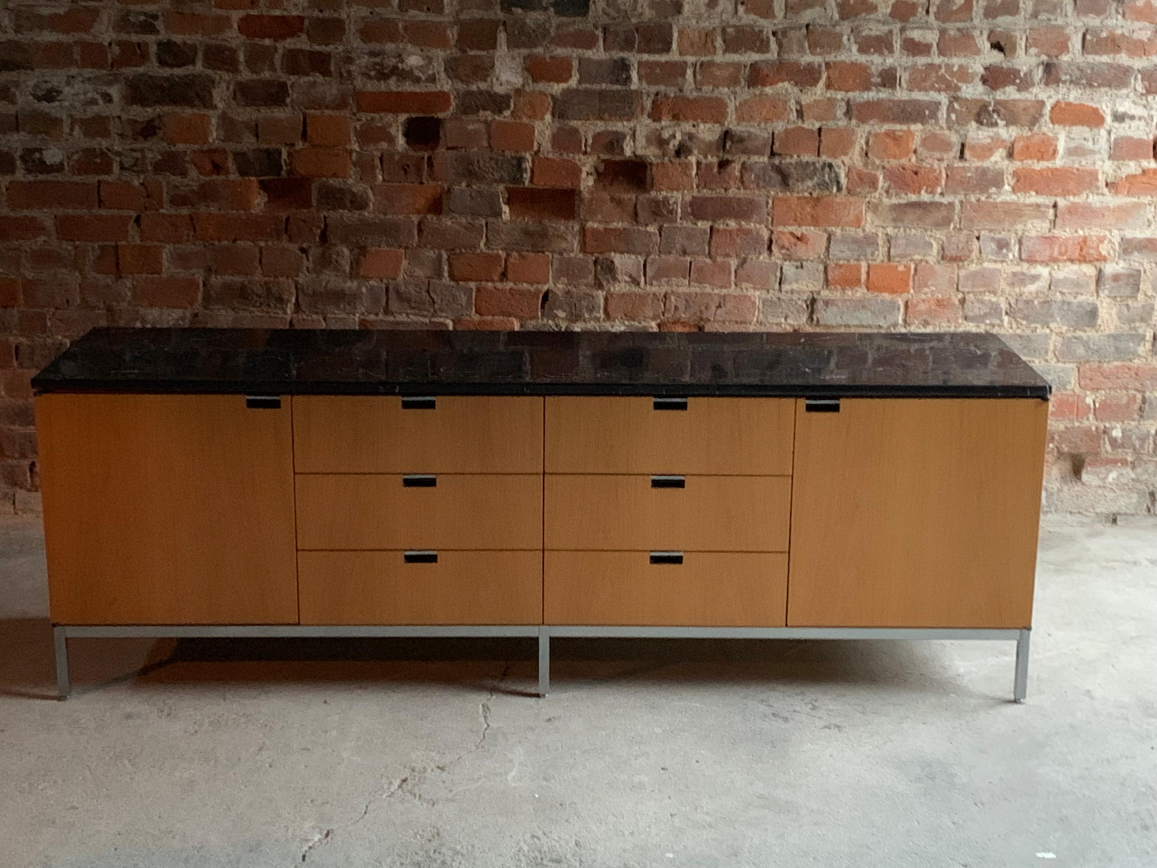 American Florence Knoll Credenza Sideboard Oak and Nero Marquina Marble Original, 1970s