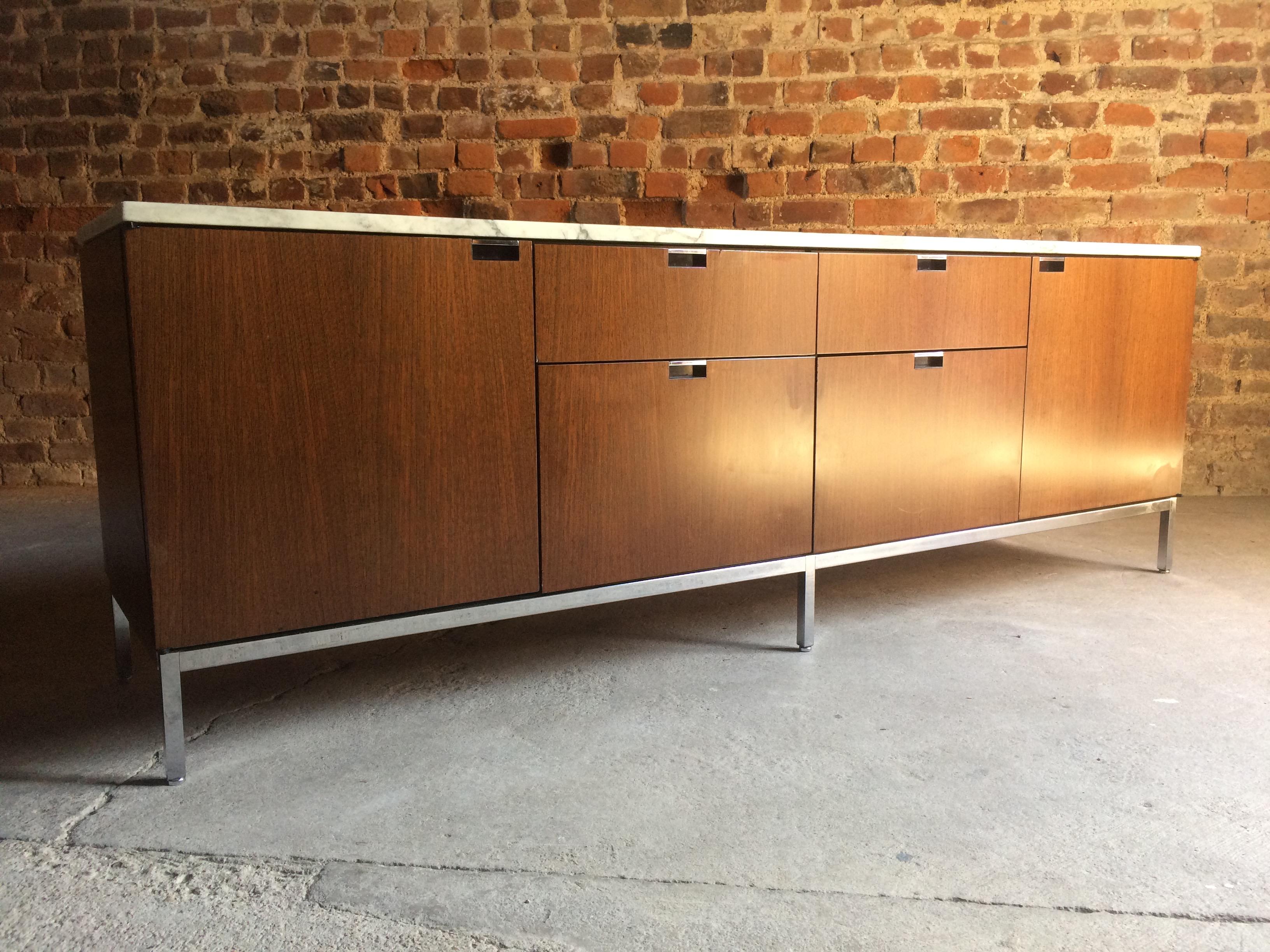 American Florence Knoll Credenza Sideboard Walnut & Carrara Marble Original, 1970s