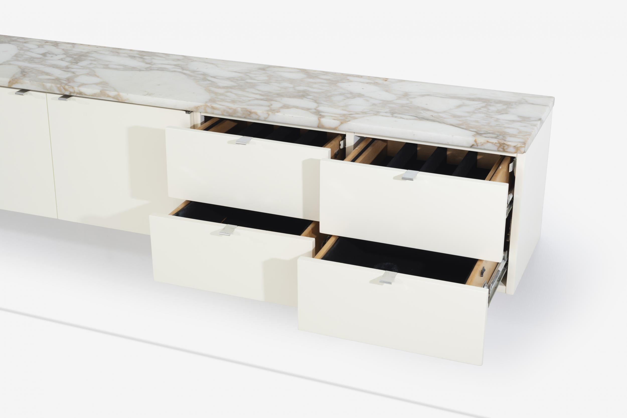 Florence Knoll armoire murale personnalisée par Knoll Associates en vente 1