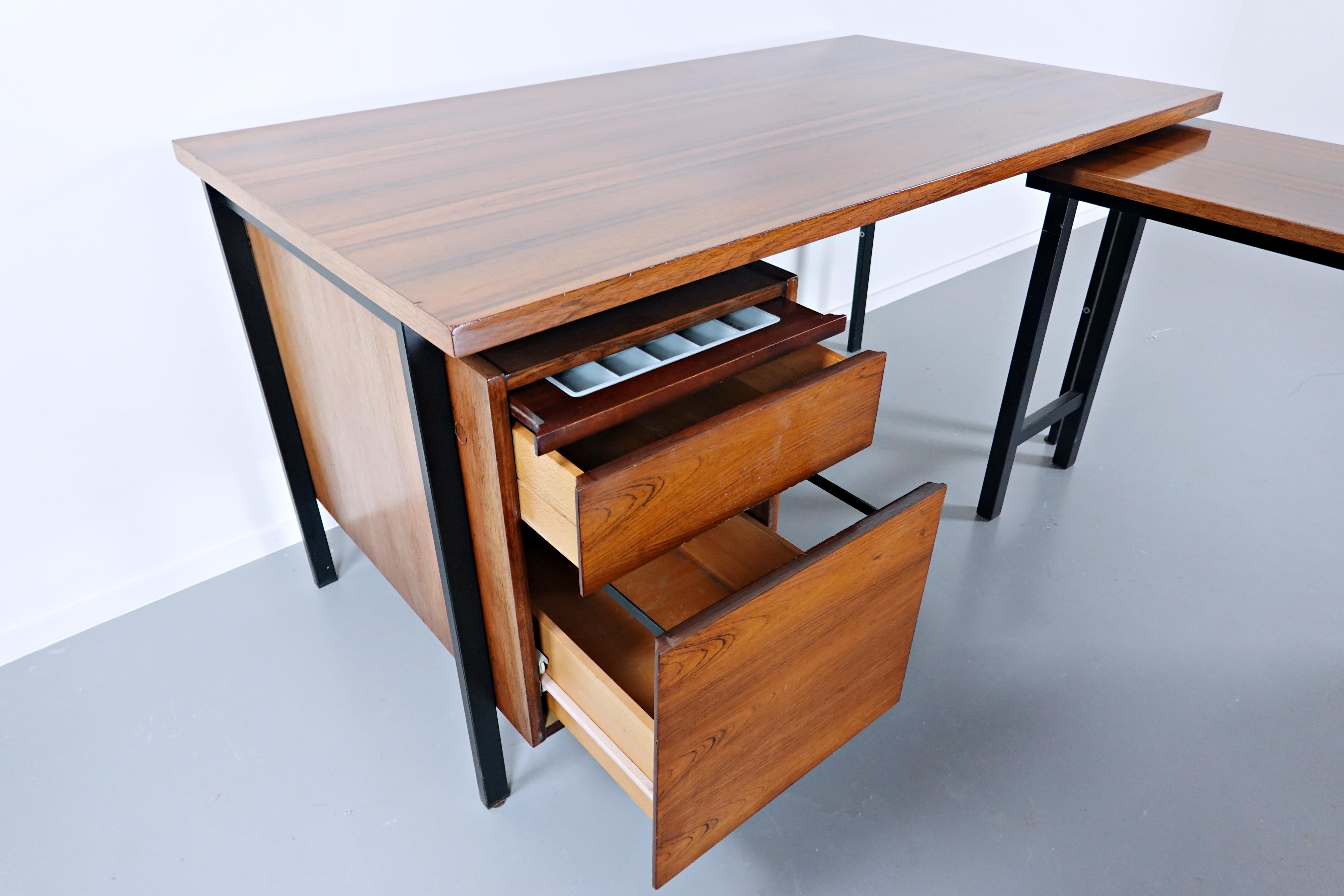 Wood Mid-Century Modern Florence Knoll Desk, 1950s