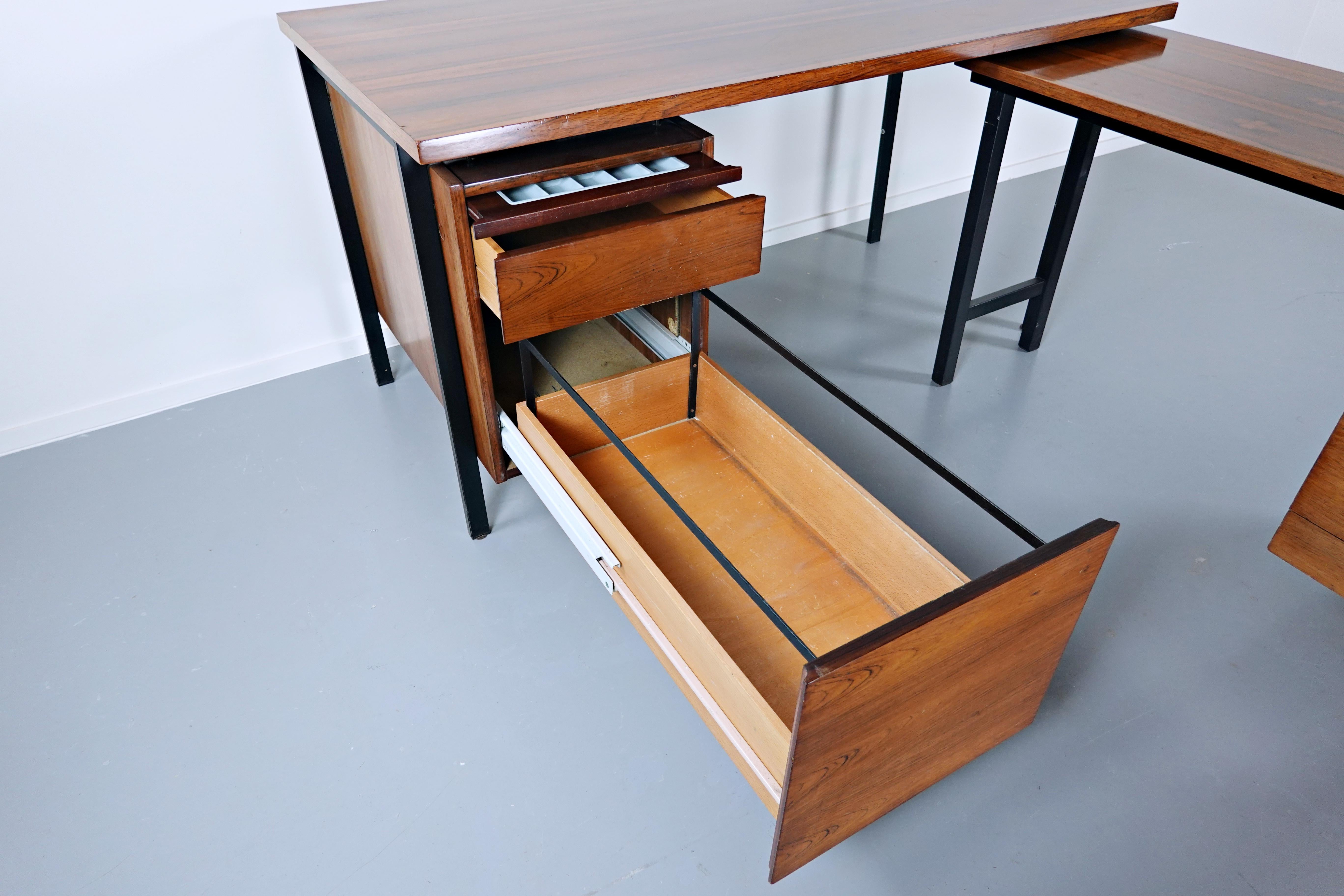Mid-Century Modern Florence Knoll Desk, 1950s 1