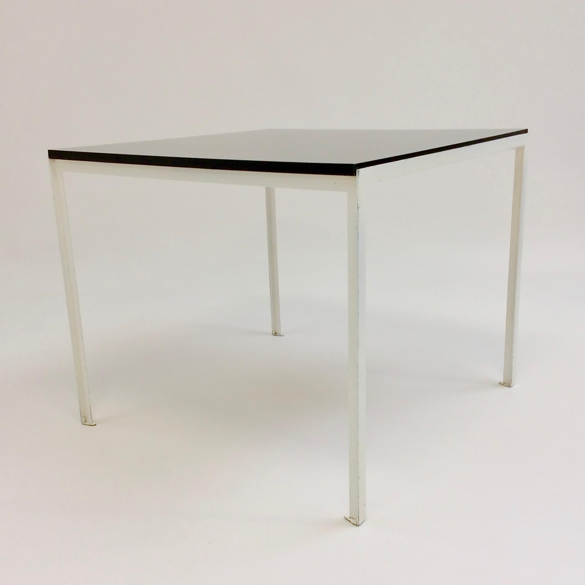 Florence Knoll Dining Table for Knoll International, circa 1950 In Good Condition In Brussels, BE