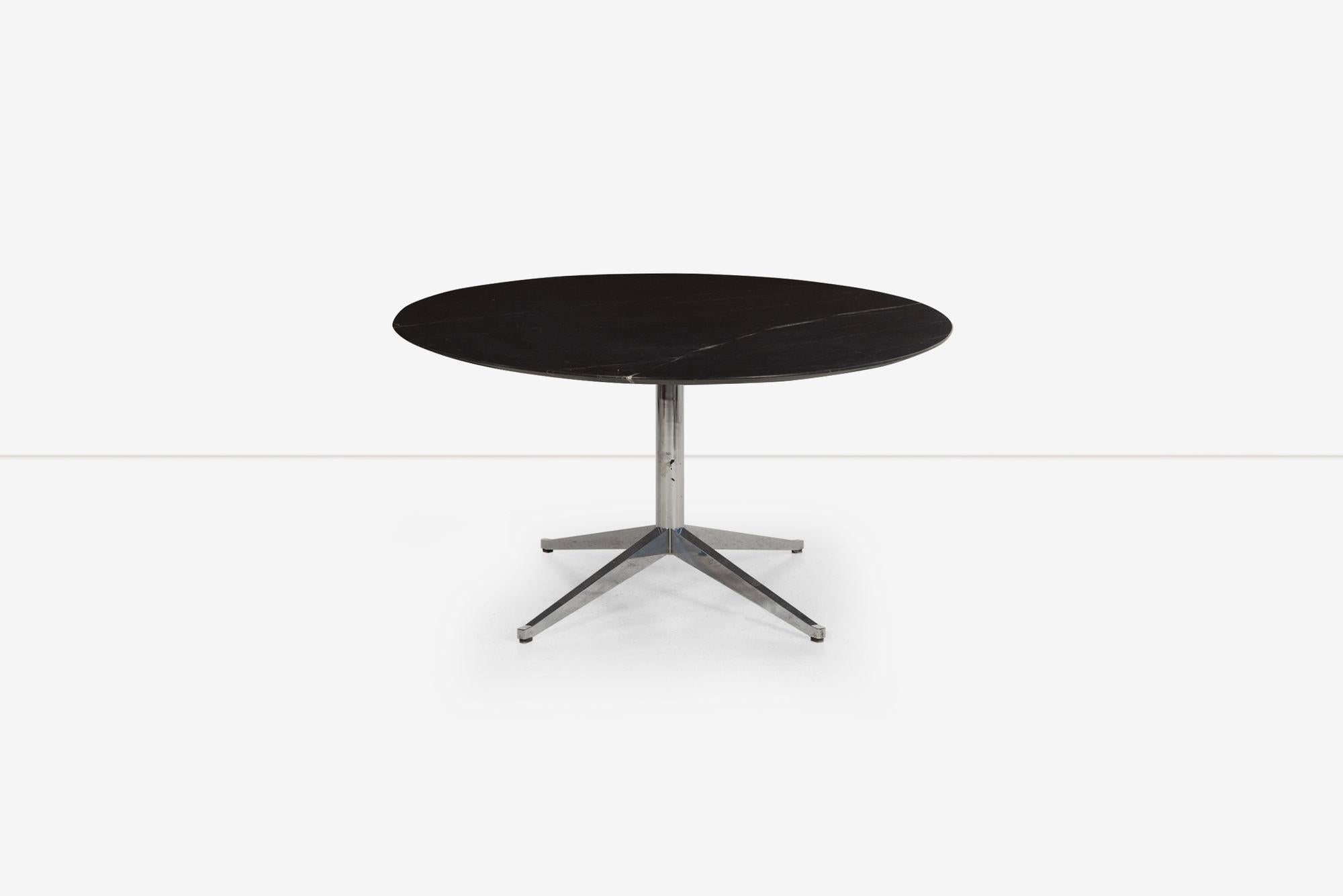 Mid-20th Century Florence Knoll Dining Table or Desk - Oval in Nero Marquina Marble