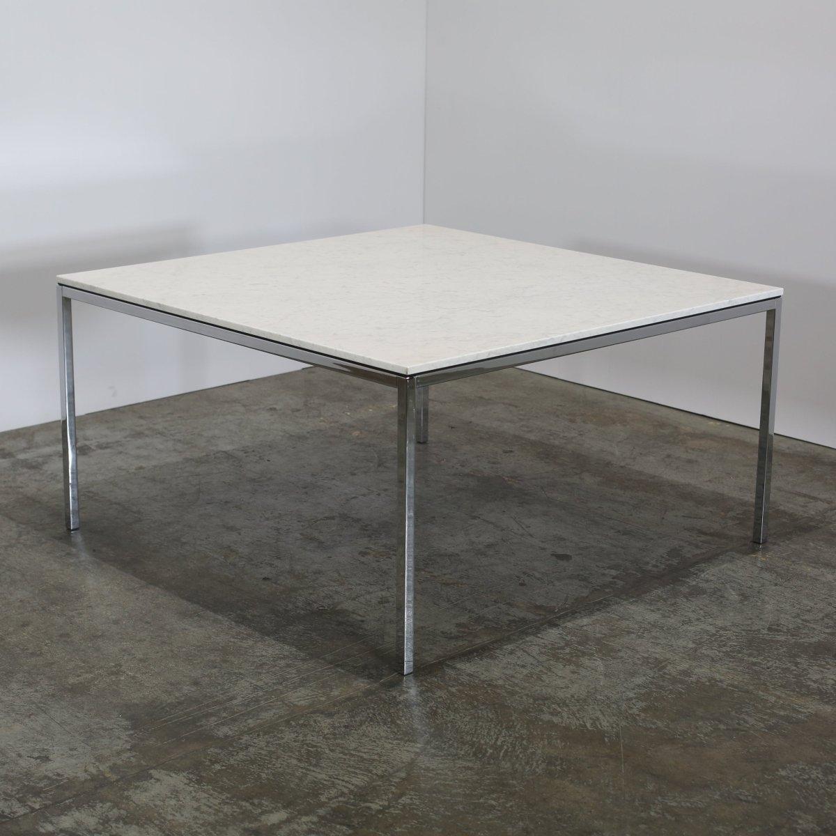 Florence Knoll Dining Table with Marble Top For Sale 4