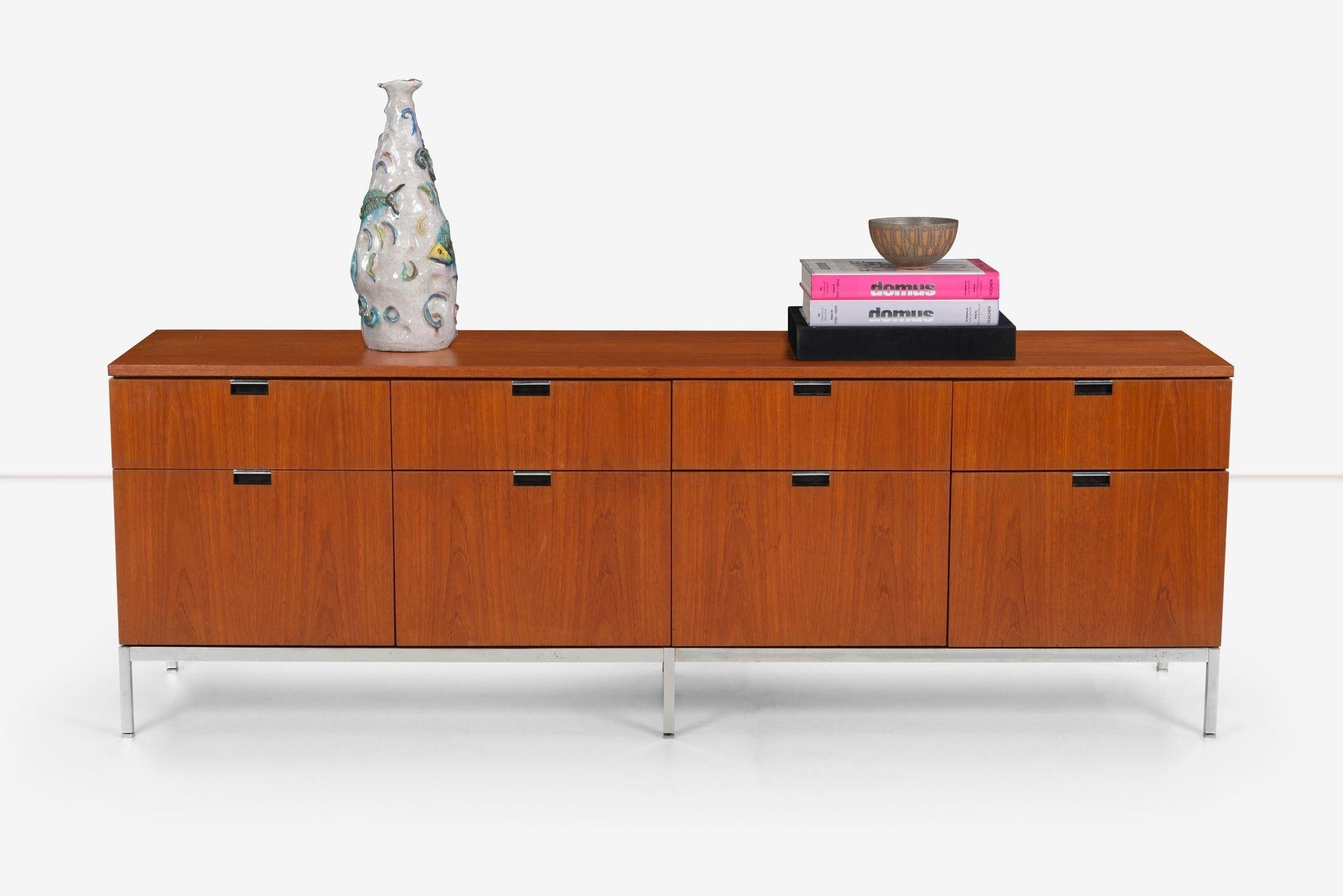 Mid-Century Modern Florence Knoll Eight-Drawer Credenza in Teakwood For Sale