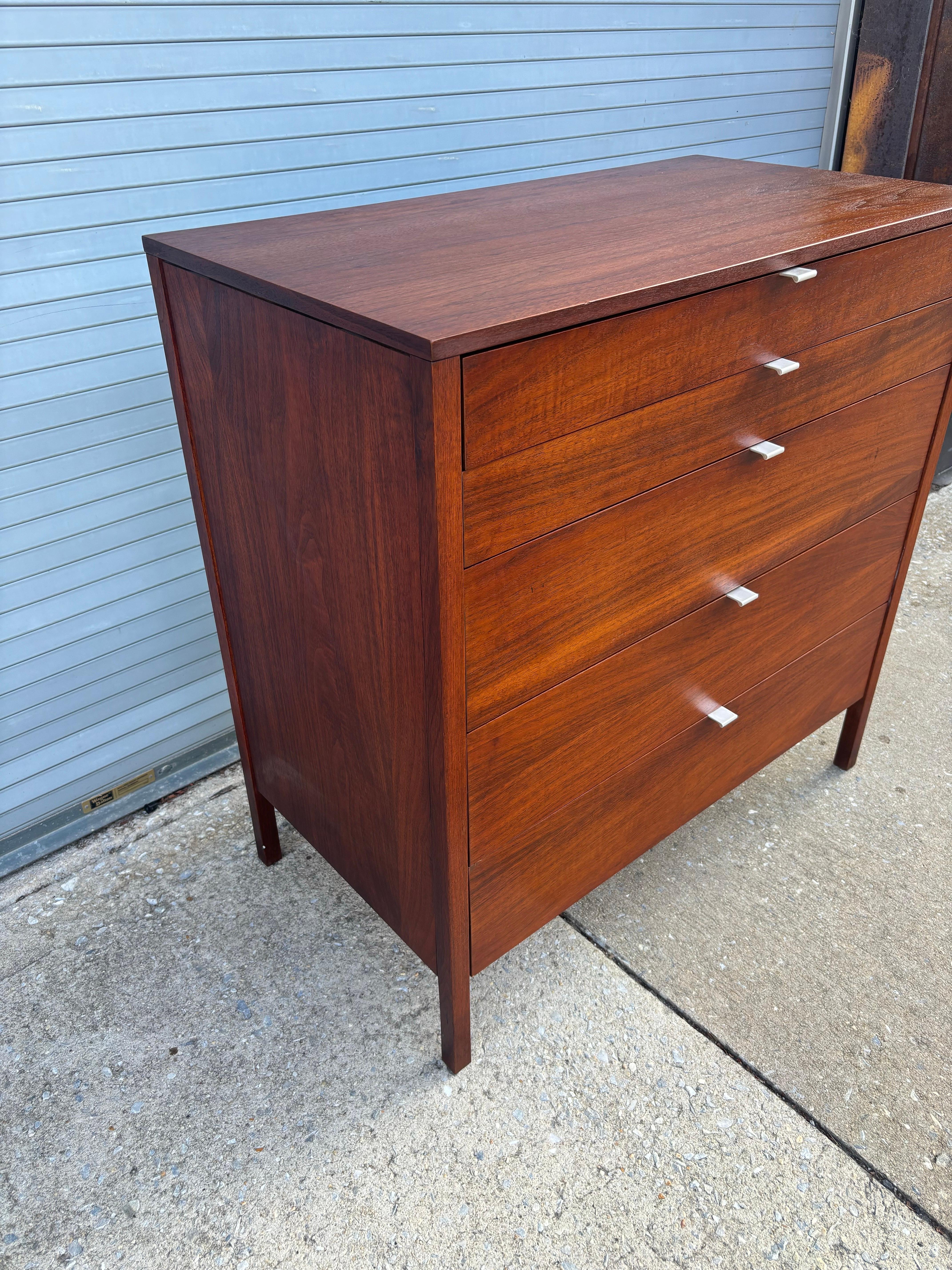 Mid-Century Modern Florence Knoll for Knoll 5 Drawer Dresser, model #326-2