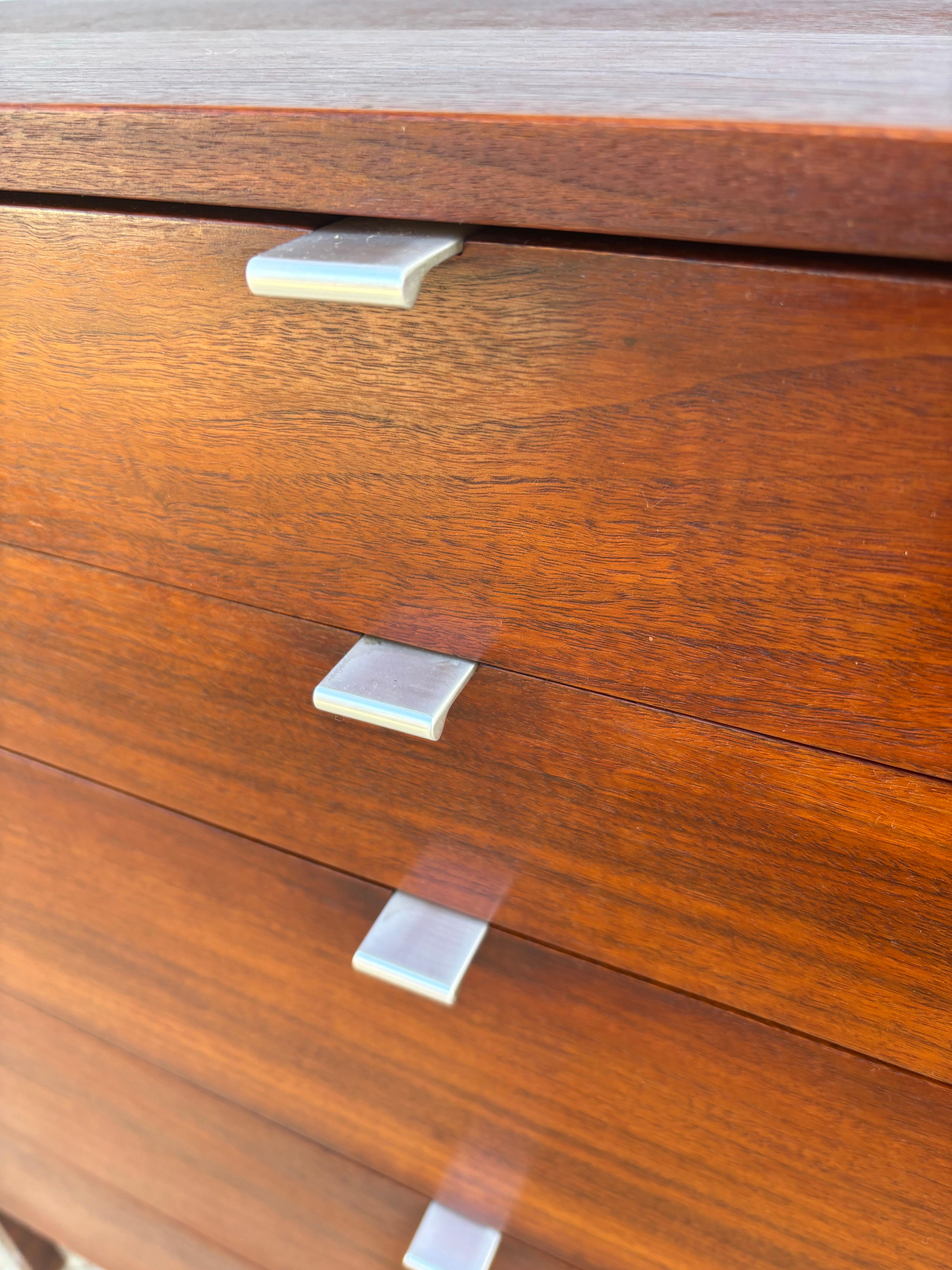 Mid-20th Century Florence Knoll for Knoll 5 Drawer Dresser, model #326-2