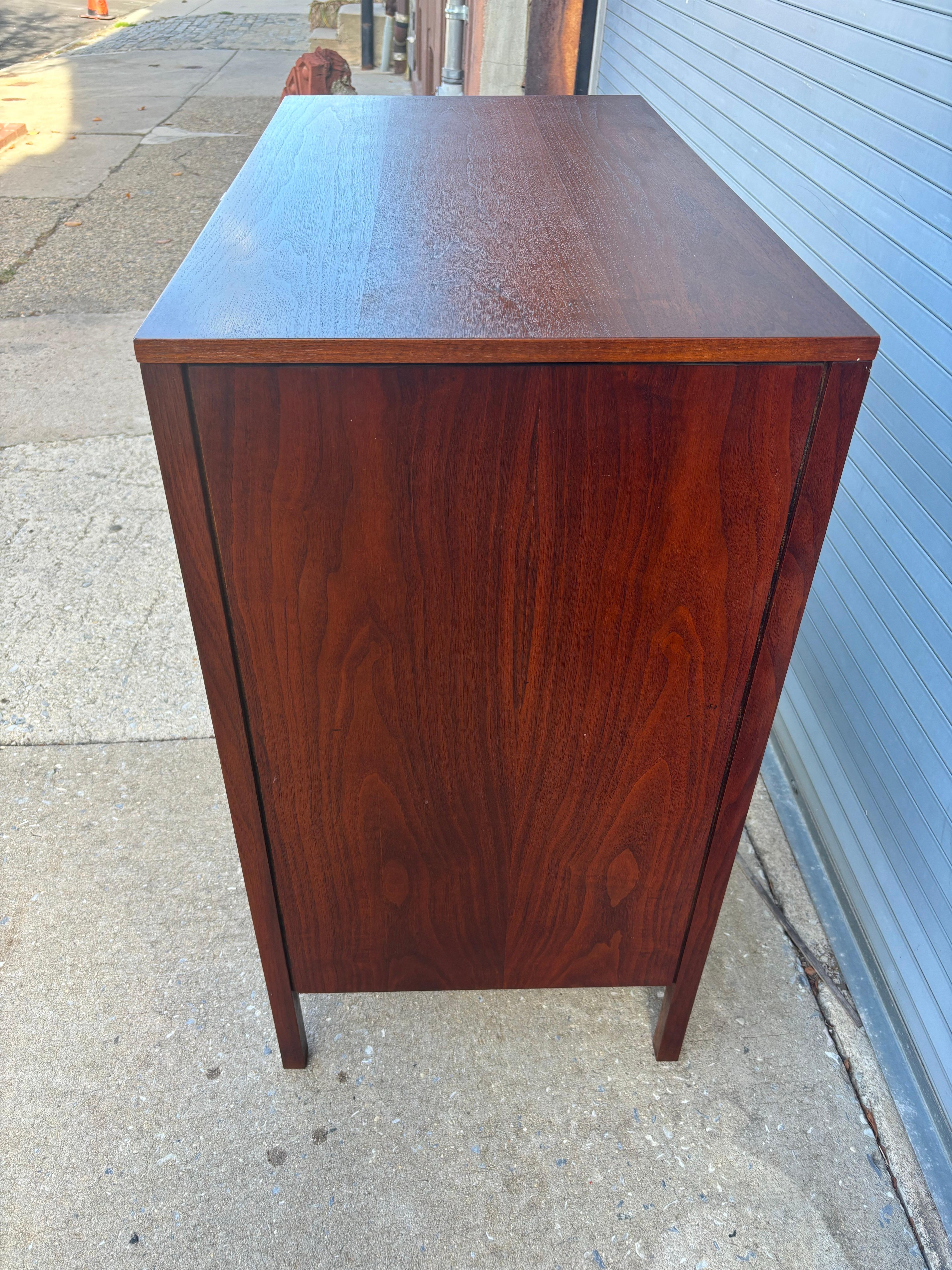 Florence Knoll for Knoll 5 Drawer Dresser, model #326-2 1