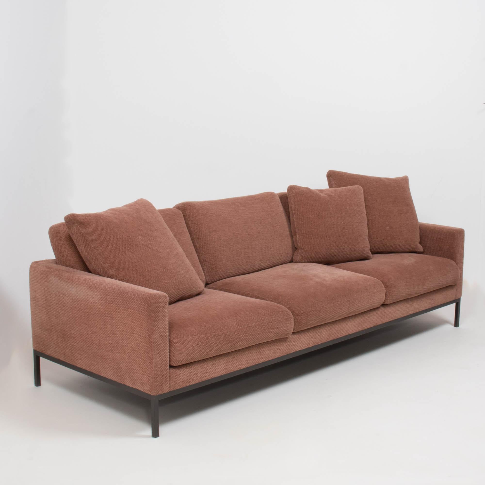 Florence Knoll for Knoll Dusky Pink Fabric Relax Sofa In Good Condition In London, GB