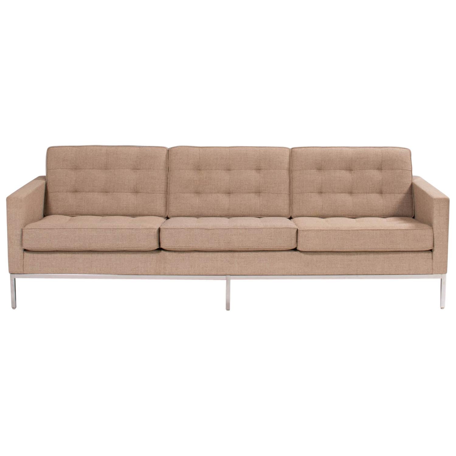 Relaxed Sofa