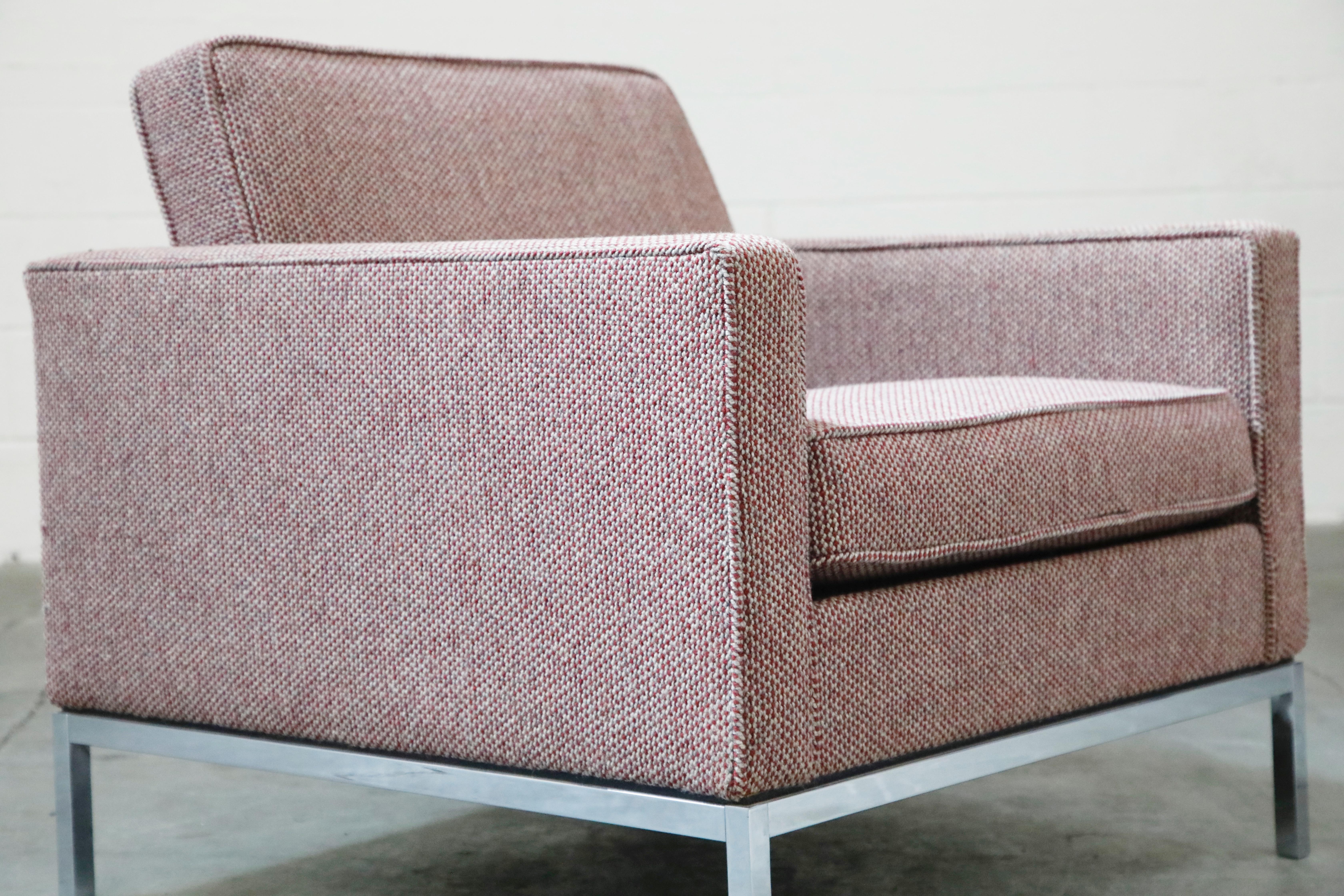 Florence Knoll for Knoll International Lounge Armchair, circa 1980s 4