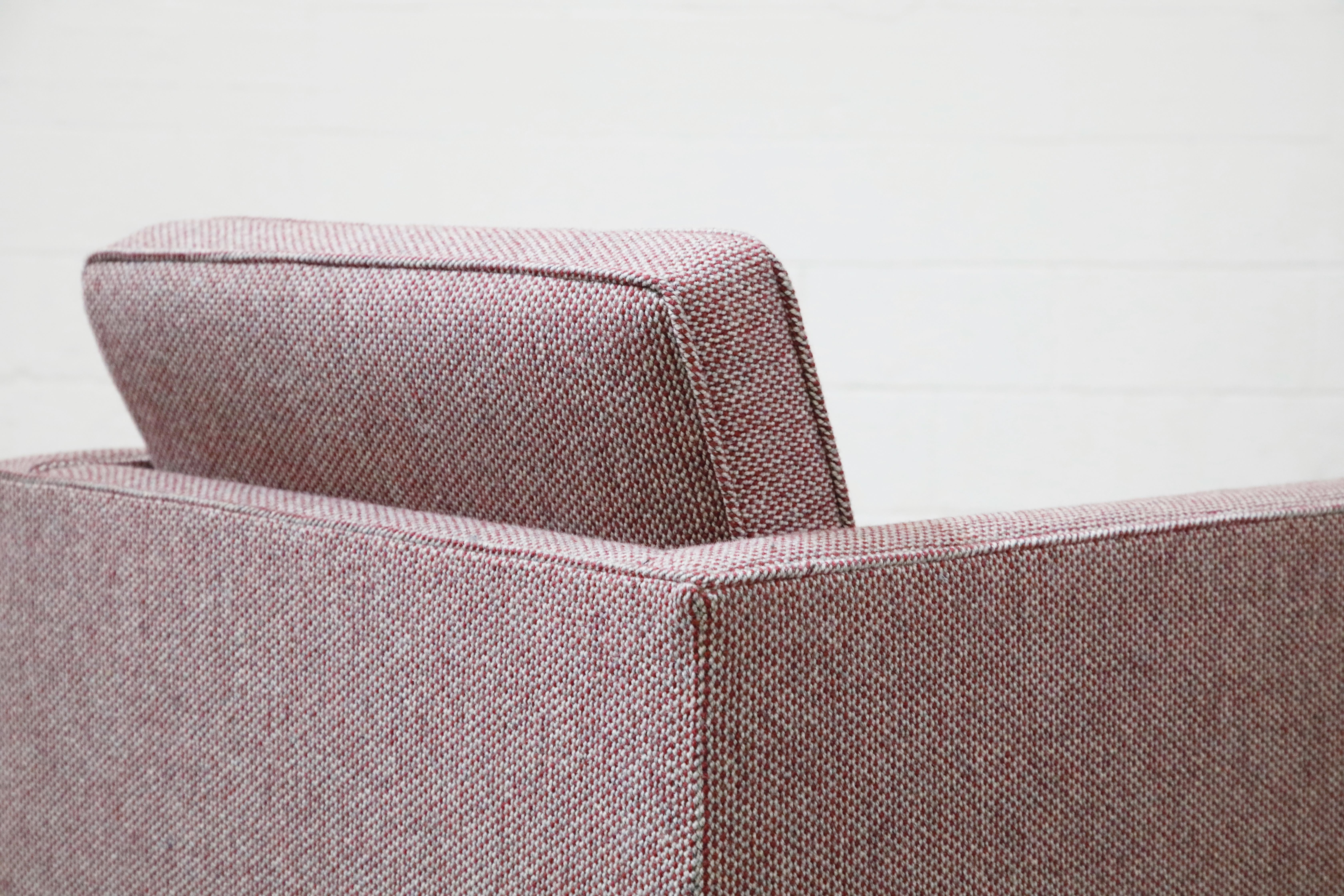 Florence Knoll for Knoll International Lounge Armchair, circa 1980s 8