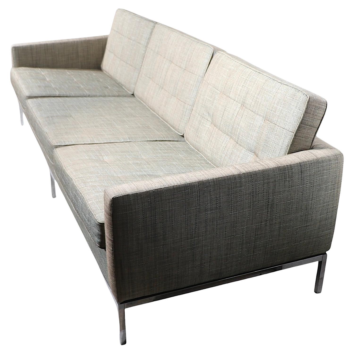 Florence Knoll Sofa