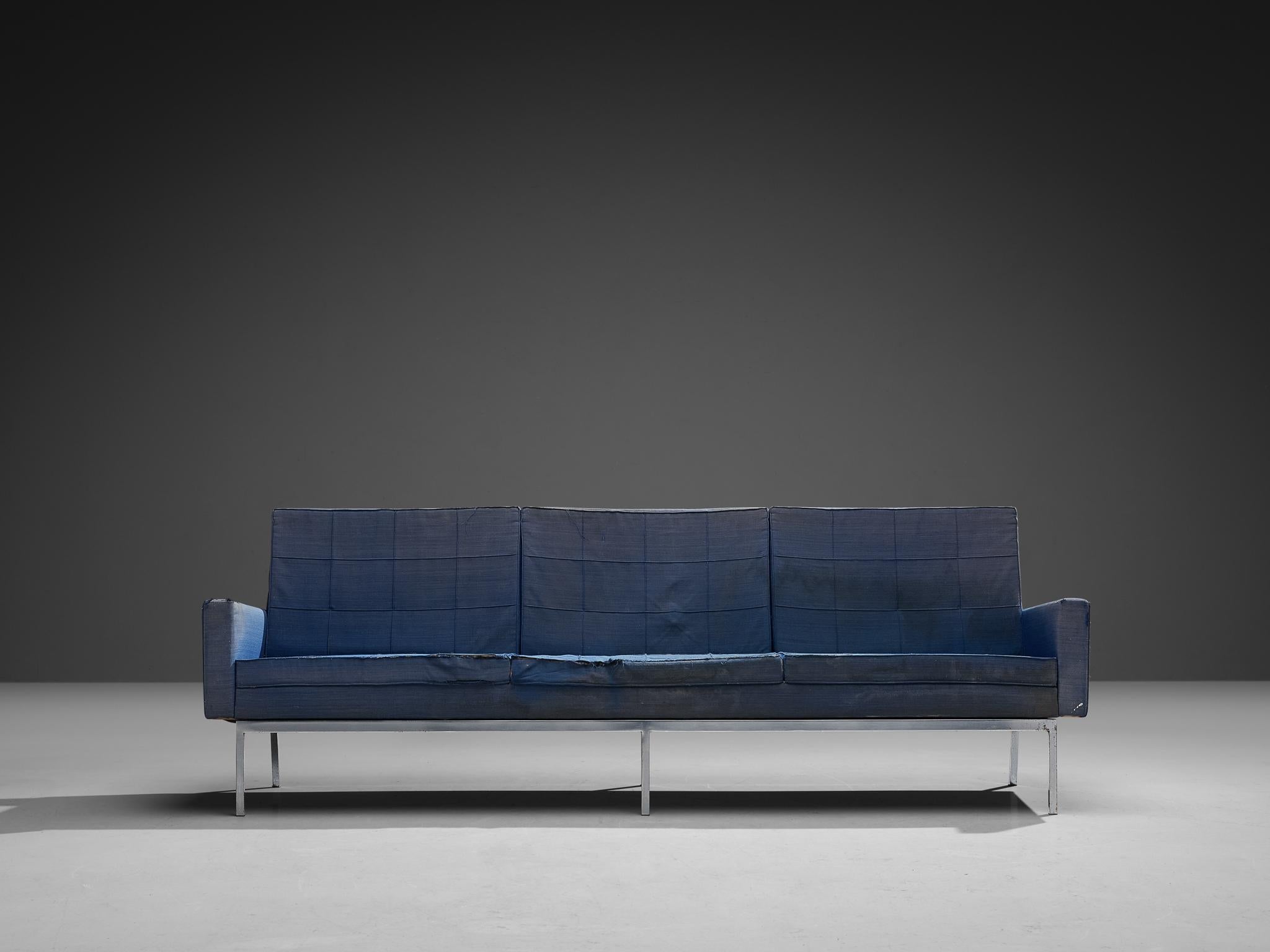 Florence Knoll für Knoll International, Sofa mit blauer Polsterung und Stahl (Mitte des 20. Jahrhunderts) im Angebot
