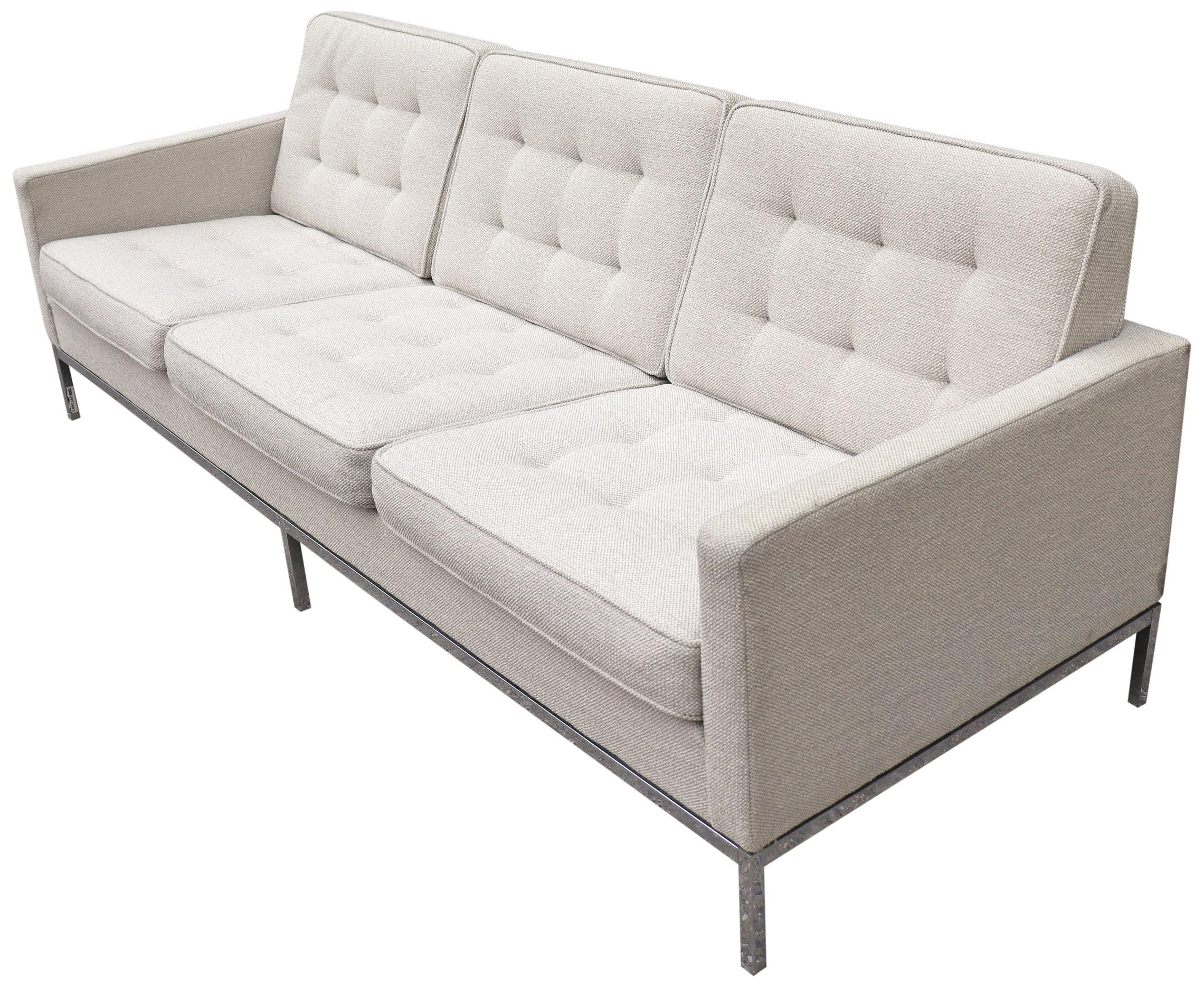 American Florence Knoll for Knoll Midcentury Sofa
