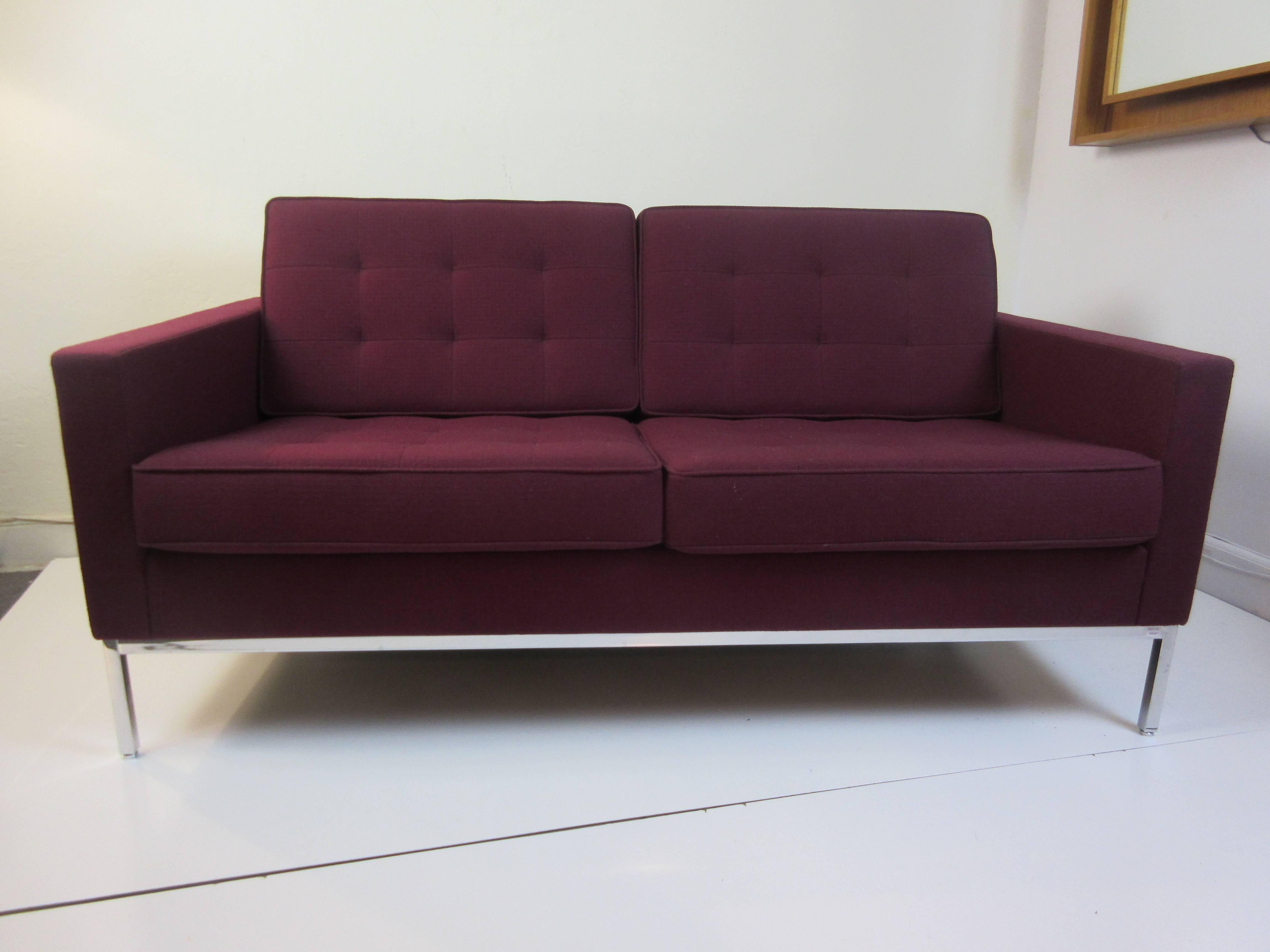 Mid-Century Modern Florence Knoll for Knoll Settee