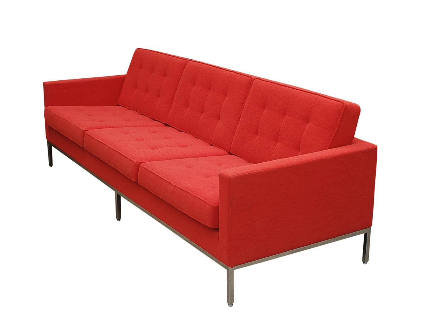 Florence Knoll for Knoll Sofa and Matching Lounge Chairs Living Room Set in Red 6