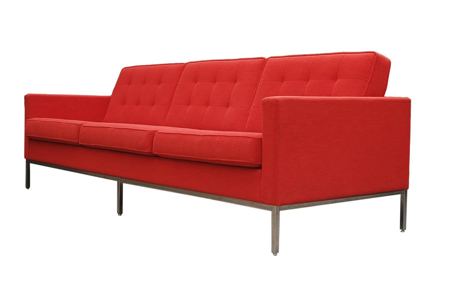 Florence Knoll for Knoll Sofa and Matching Lounge Chairs Living Room Set in Red 8