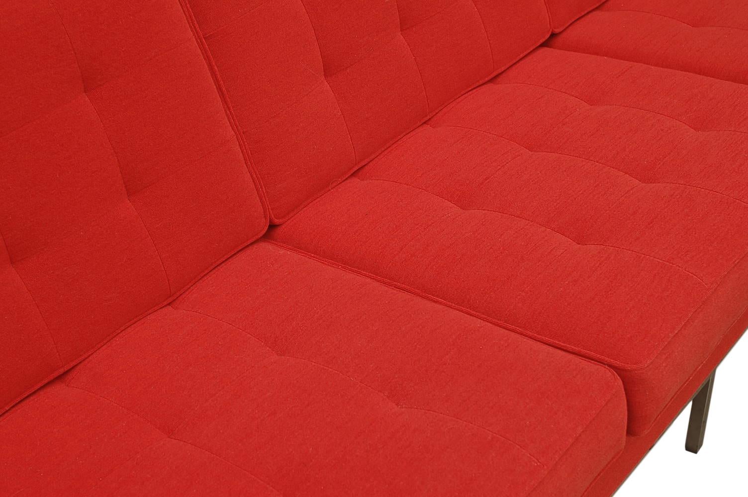 Florence Knoll for Knoll Sofa and Matching Lounge Chairs Living Room Set in Red 11