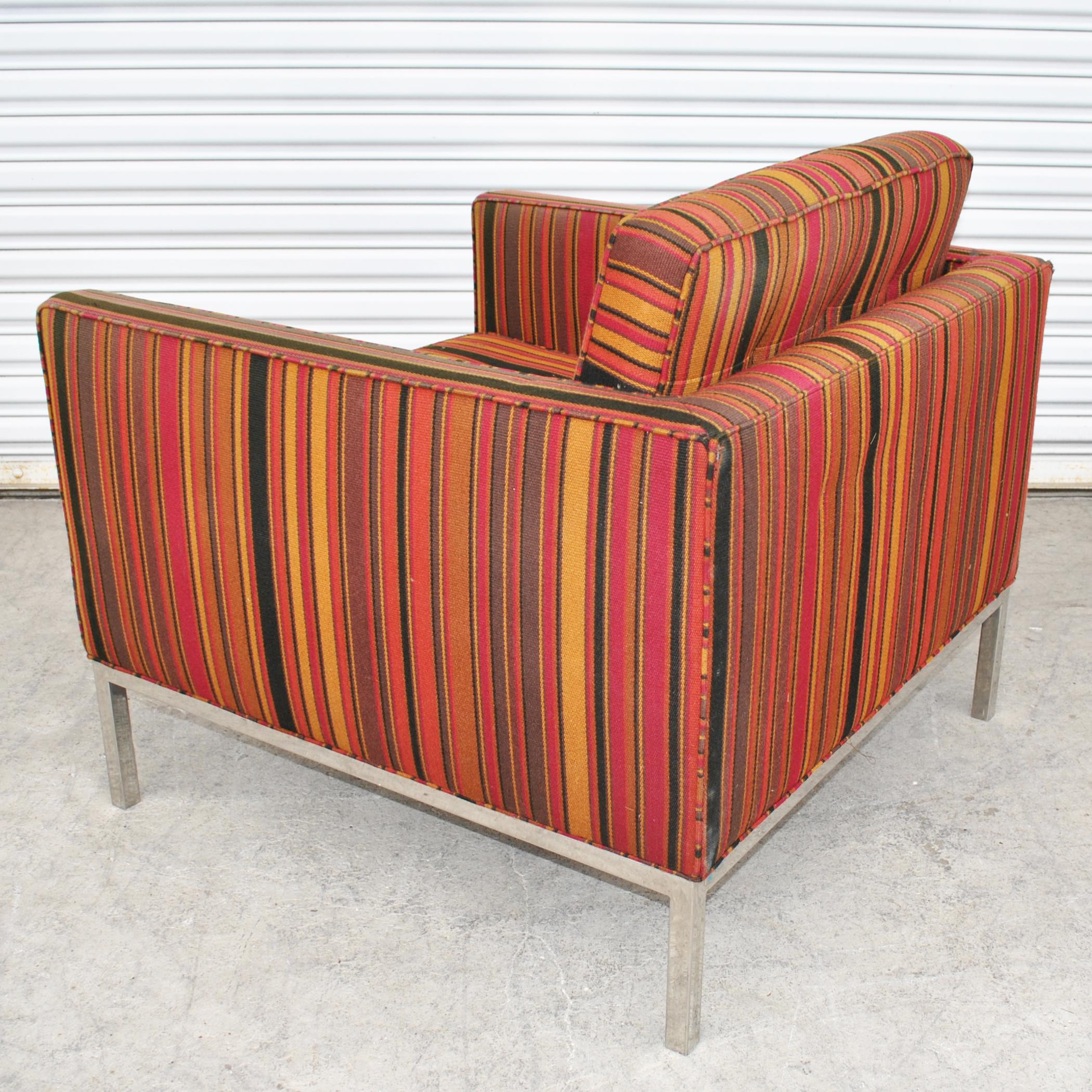 Mid-20th Century Florence Knoll Style Lounge Chair For Sale