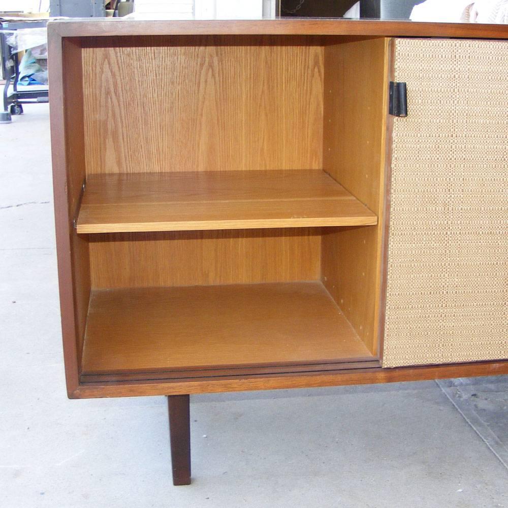 6ft Florence Knoll For Knoll Walnut And Grasscloth Credenza  In Excellent Condition In Pasadena, TX