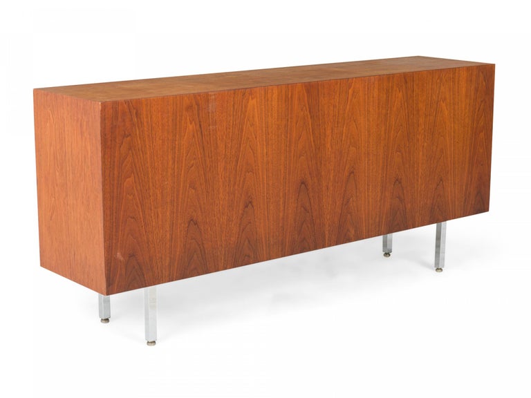 Florence Knoll / Knoll International Storage Cabinet / Sideboard In Good Condition In New York, NY