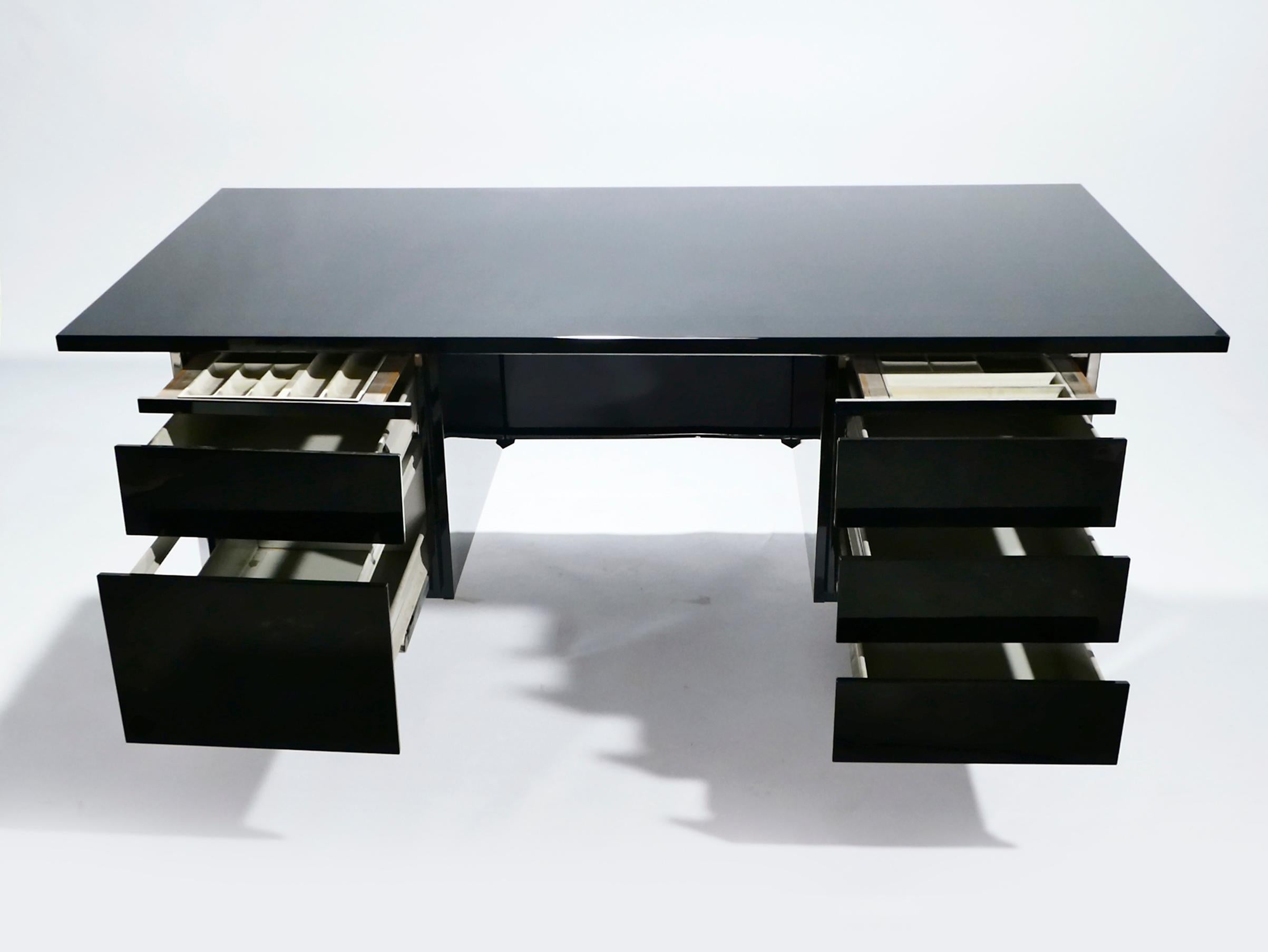 Wood Florence Knoll Lacquer and Chrome Desk, 1960s