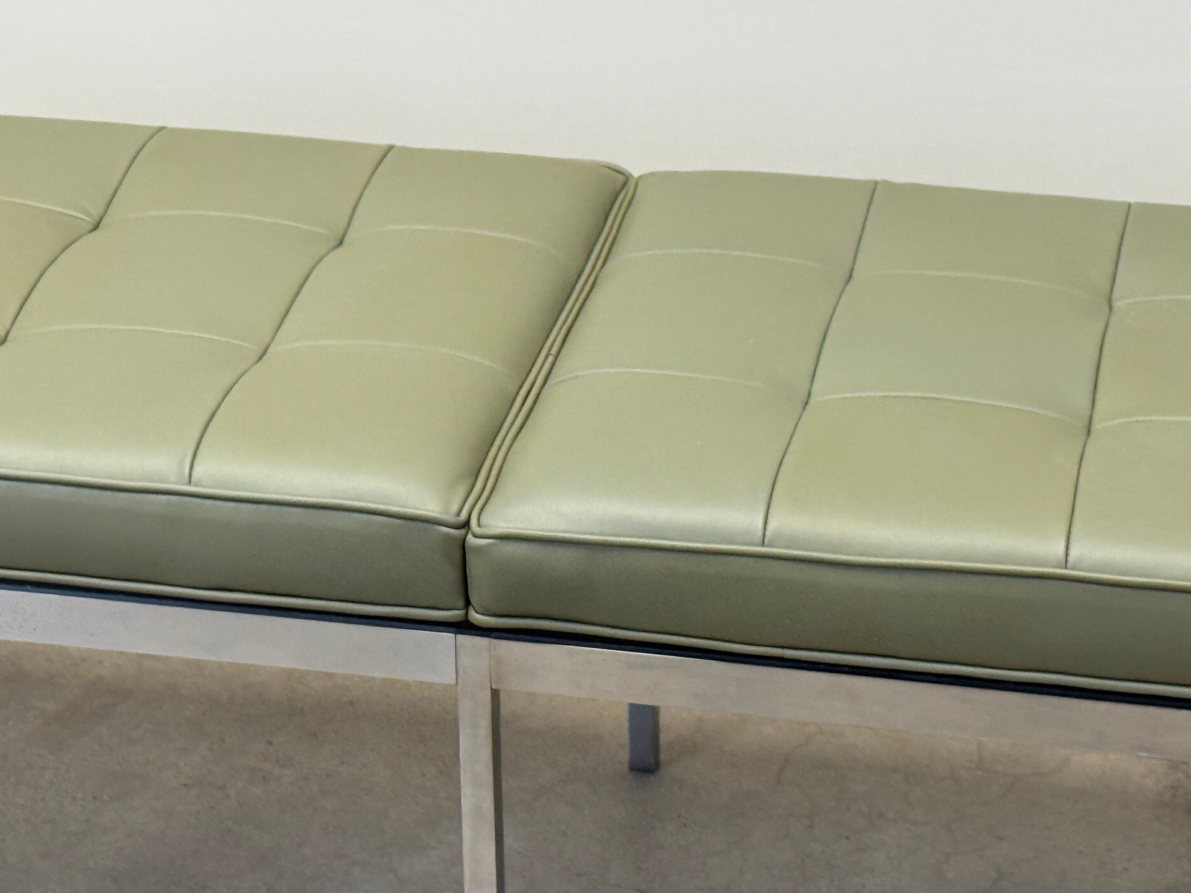 Metà XX secolo Panchina in pelle Florence Knoll in vendita