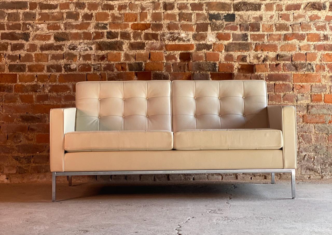 Contemporary Florence Knoll Leather Sofa by Knoll Studio
