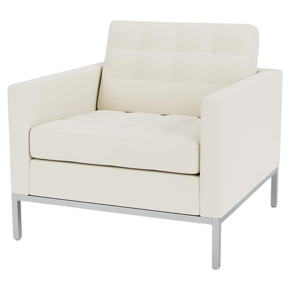 Florence Knoll Lounge Chair, Knoll International, Cream White, USA.  For Sale
