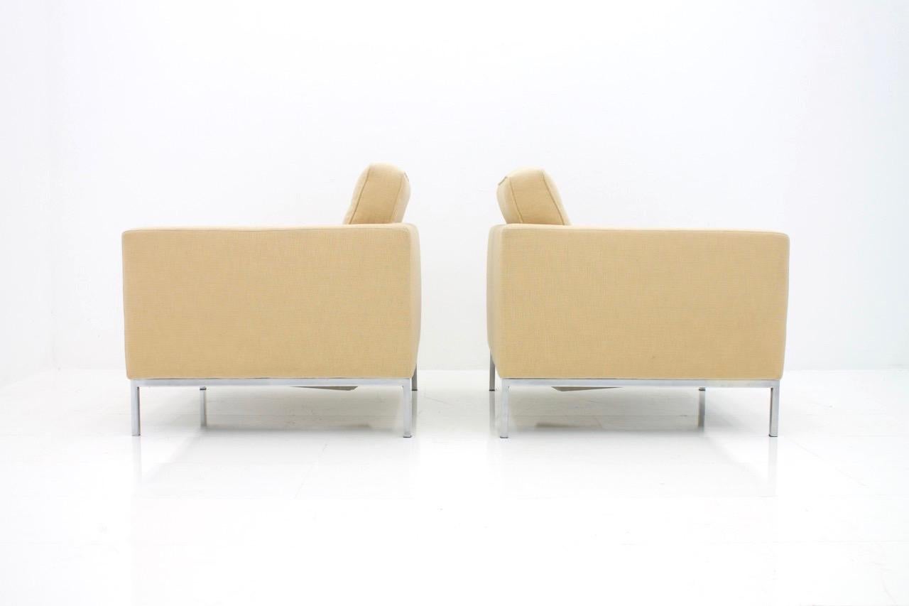 Mid-20th Century Florence Knoll Lounge Chairs for Knoll International For Sale
