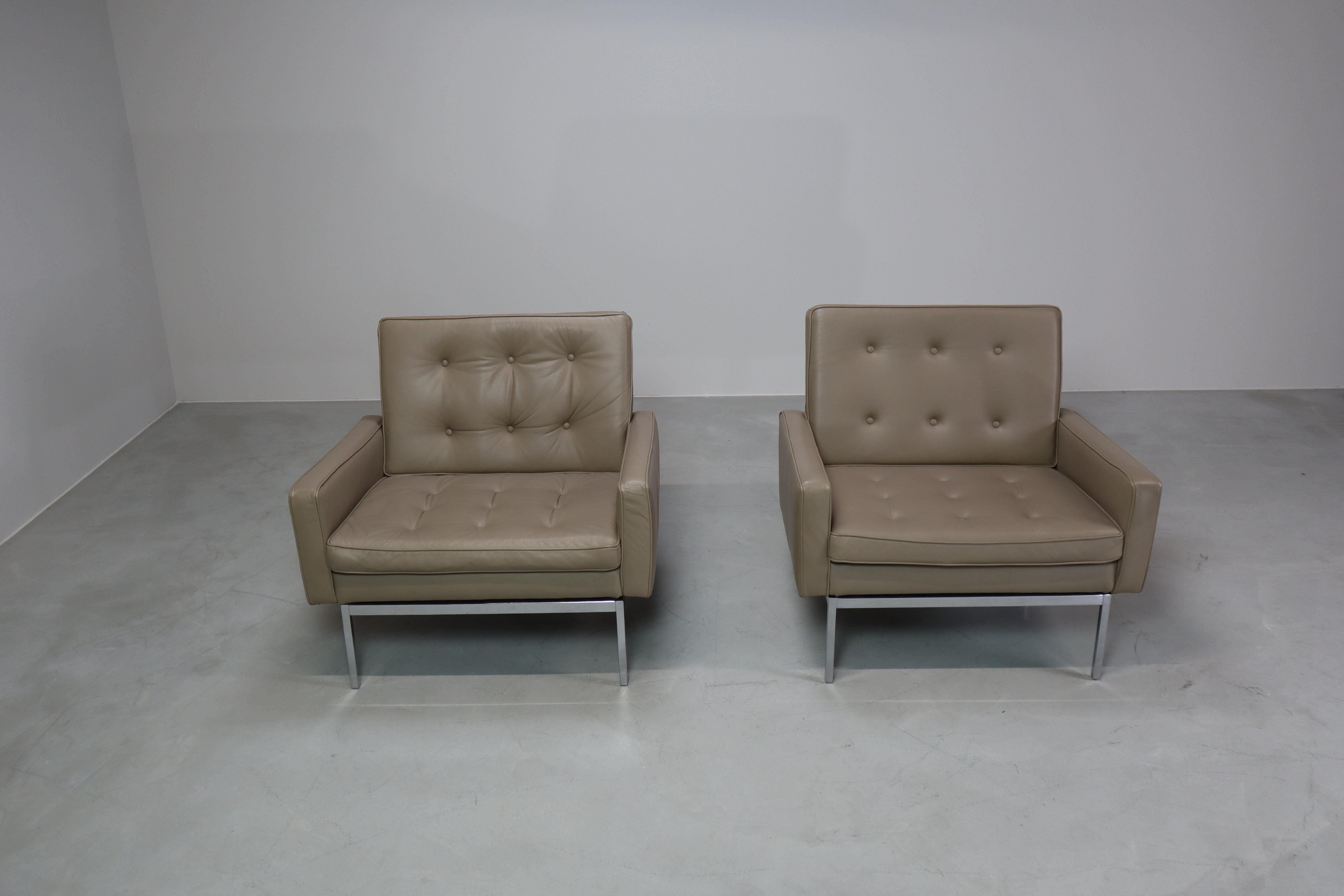 Fauteuils de salon Florence Knoll modèle 65a pour Knoll International en vente 1