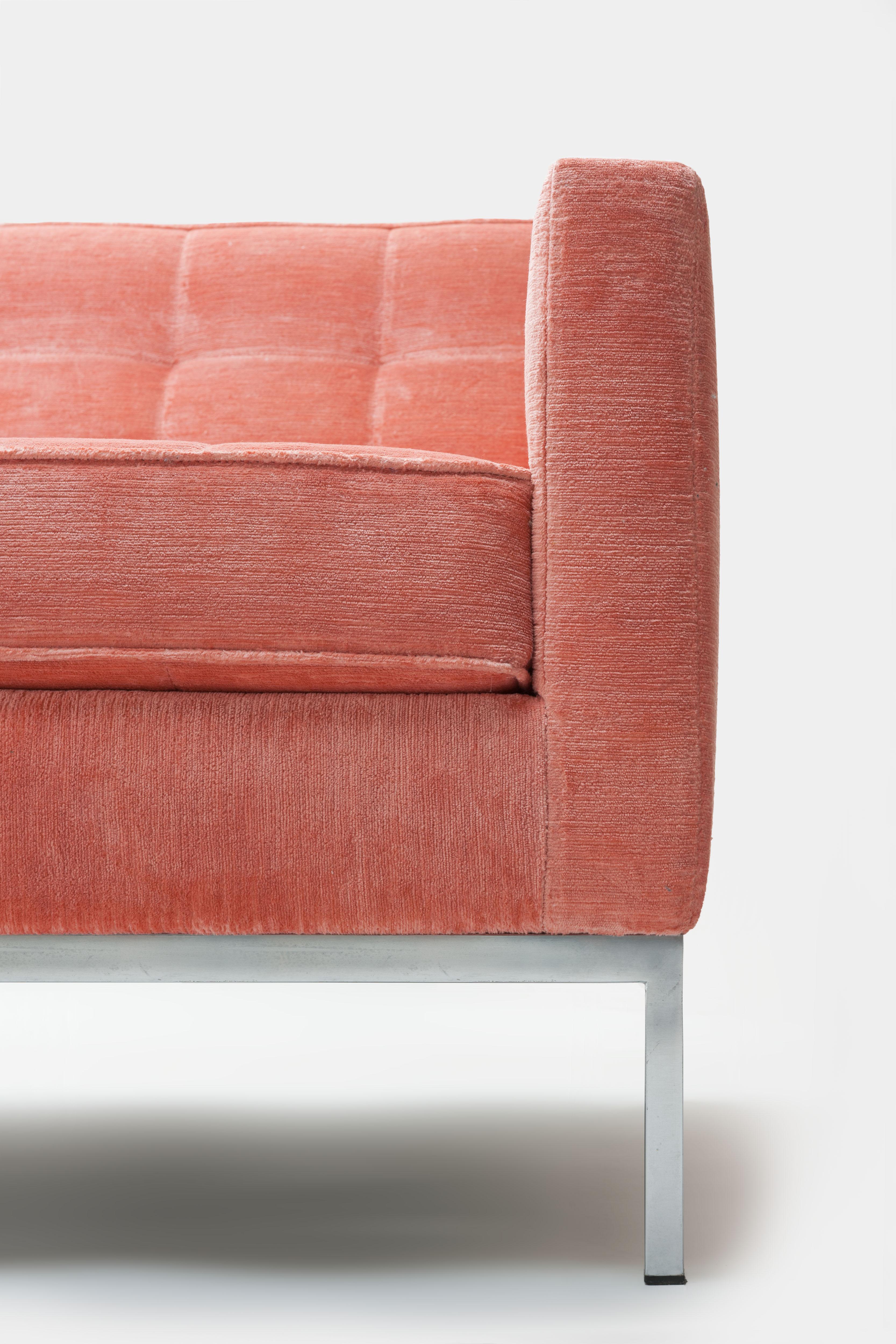 Florence Knoll Lounge Series Sofa 2