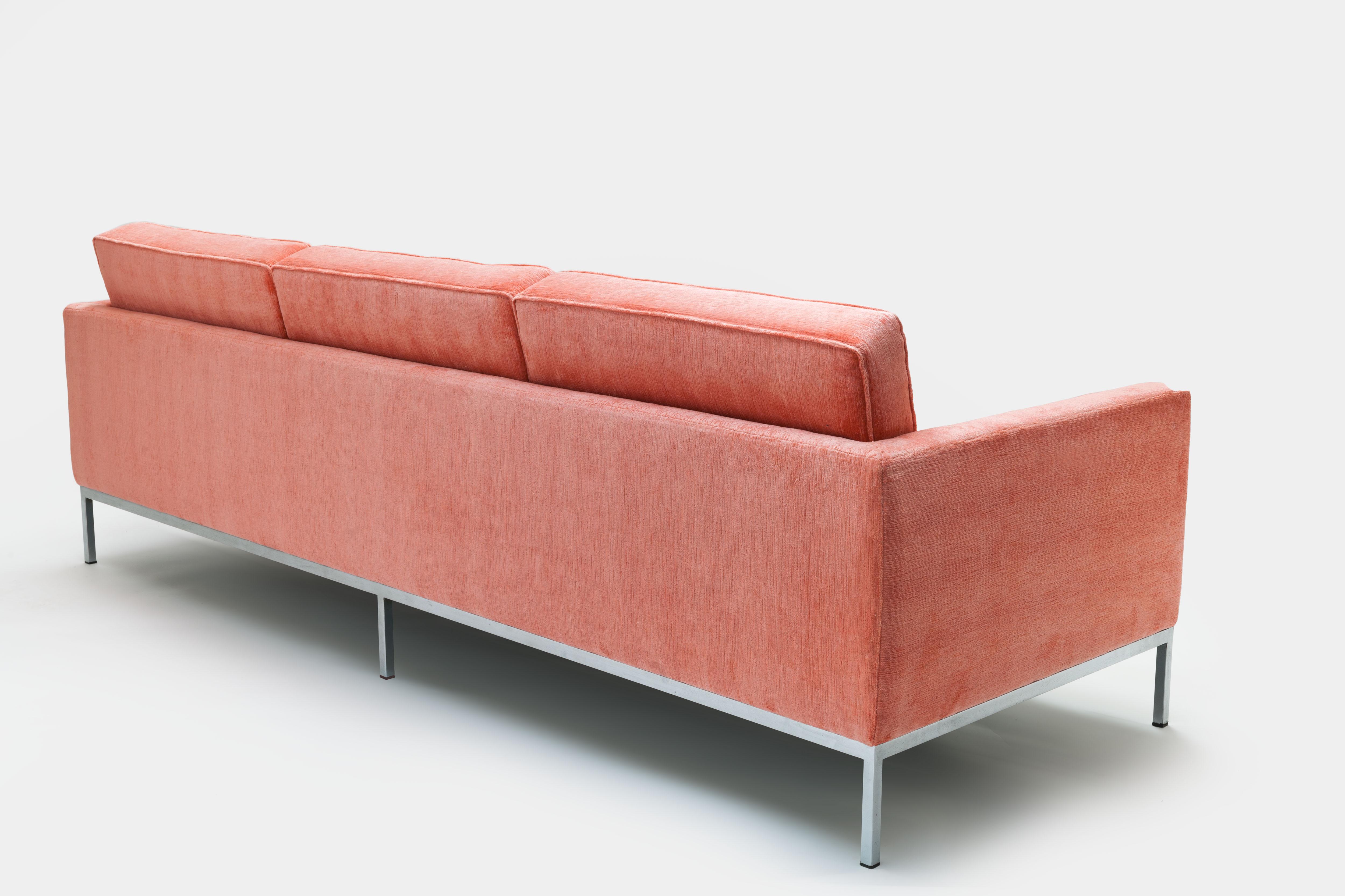 knoll sofa vintage