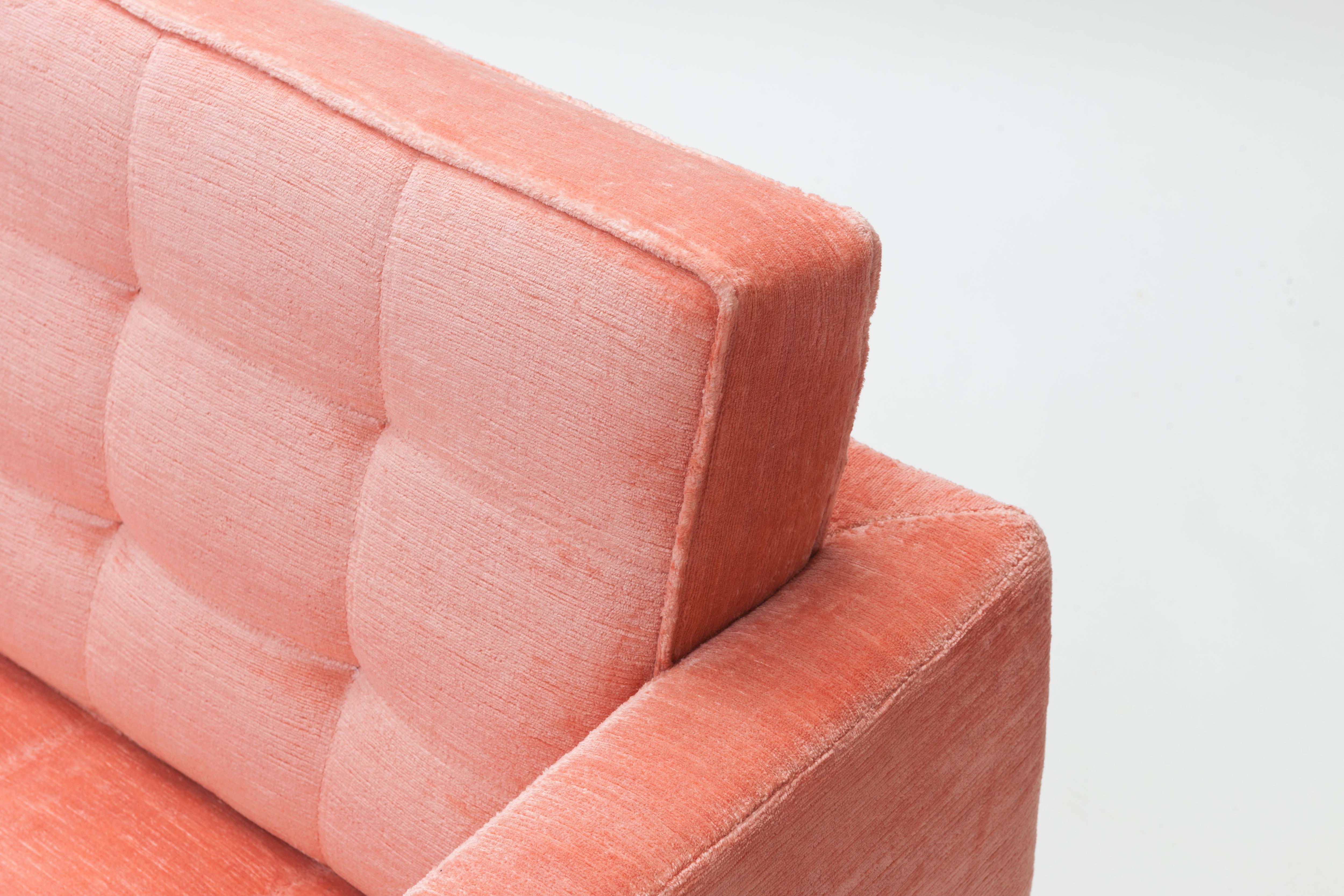 Florence Knoll Lounge Series Sofa In Excellent Condition In Utrecht, NL