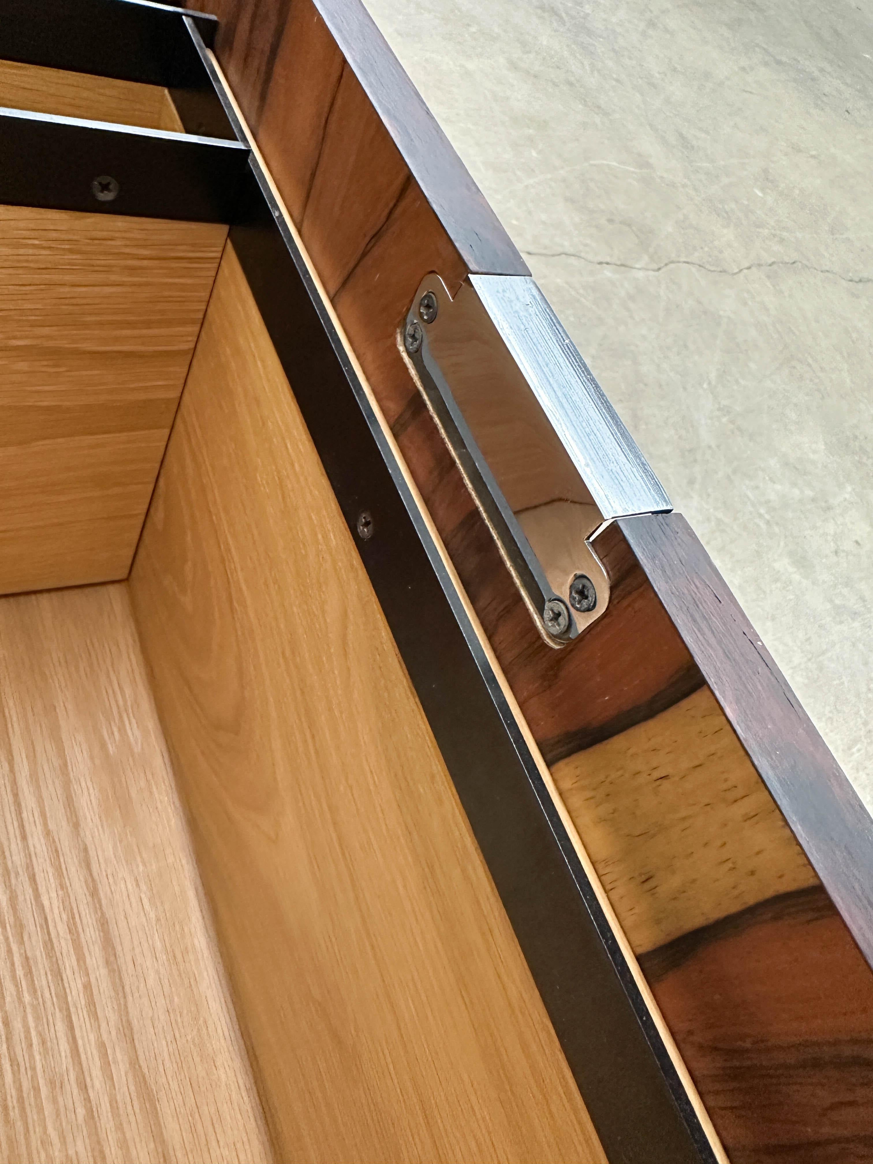 Florence Knoll Credenza in marmo e palissandro in vendita 1