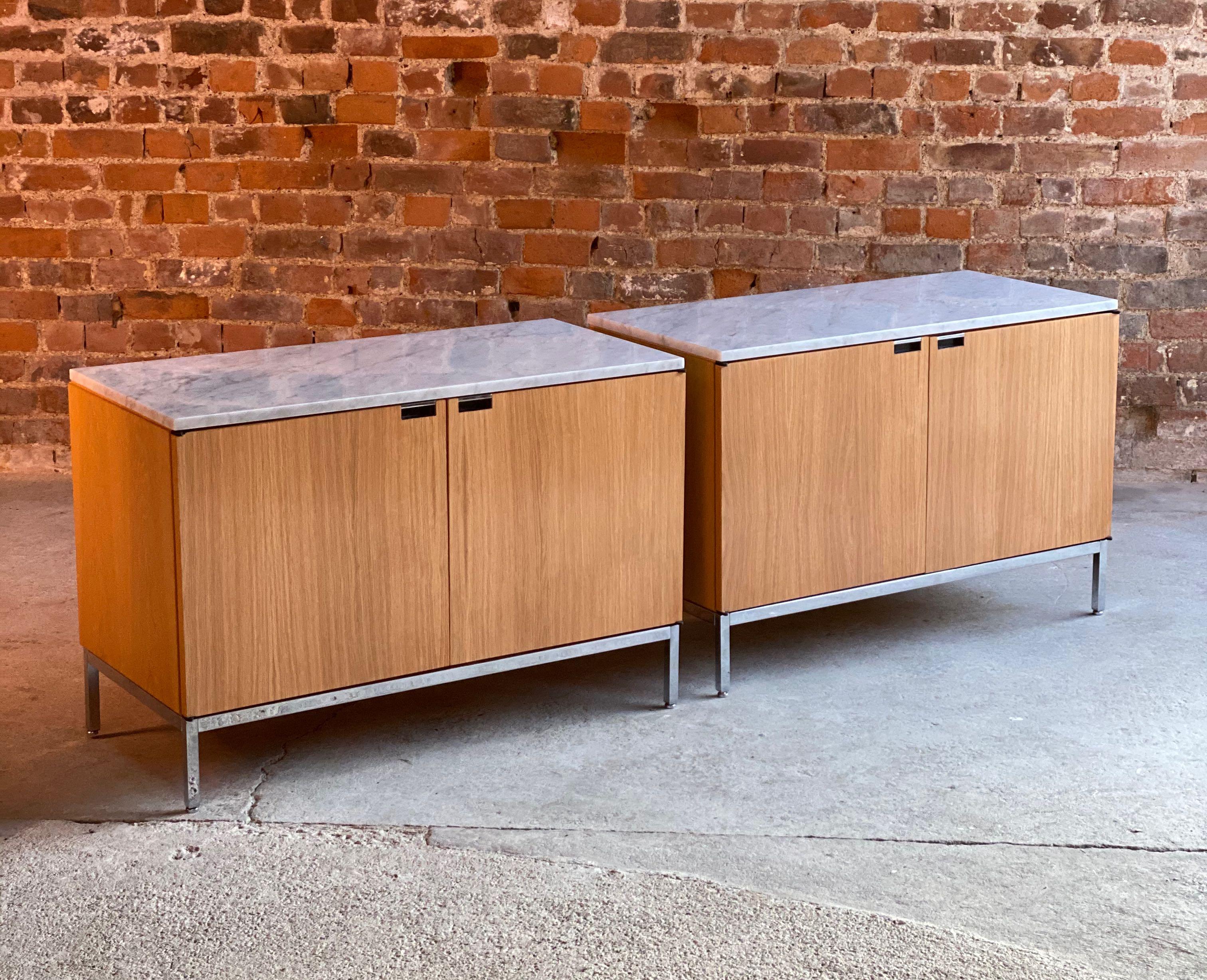 Florence Knoll Marble Credenza by Knoll Oak Two-Door, USA, circa 1970 9