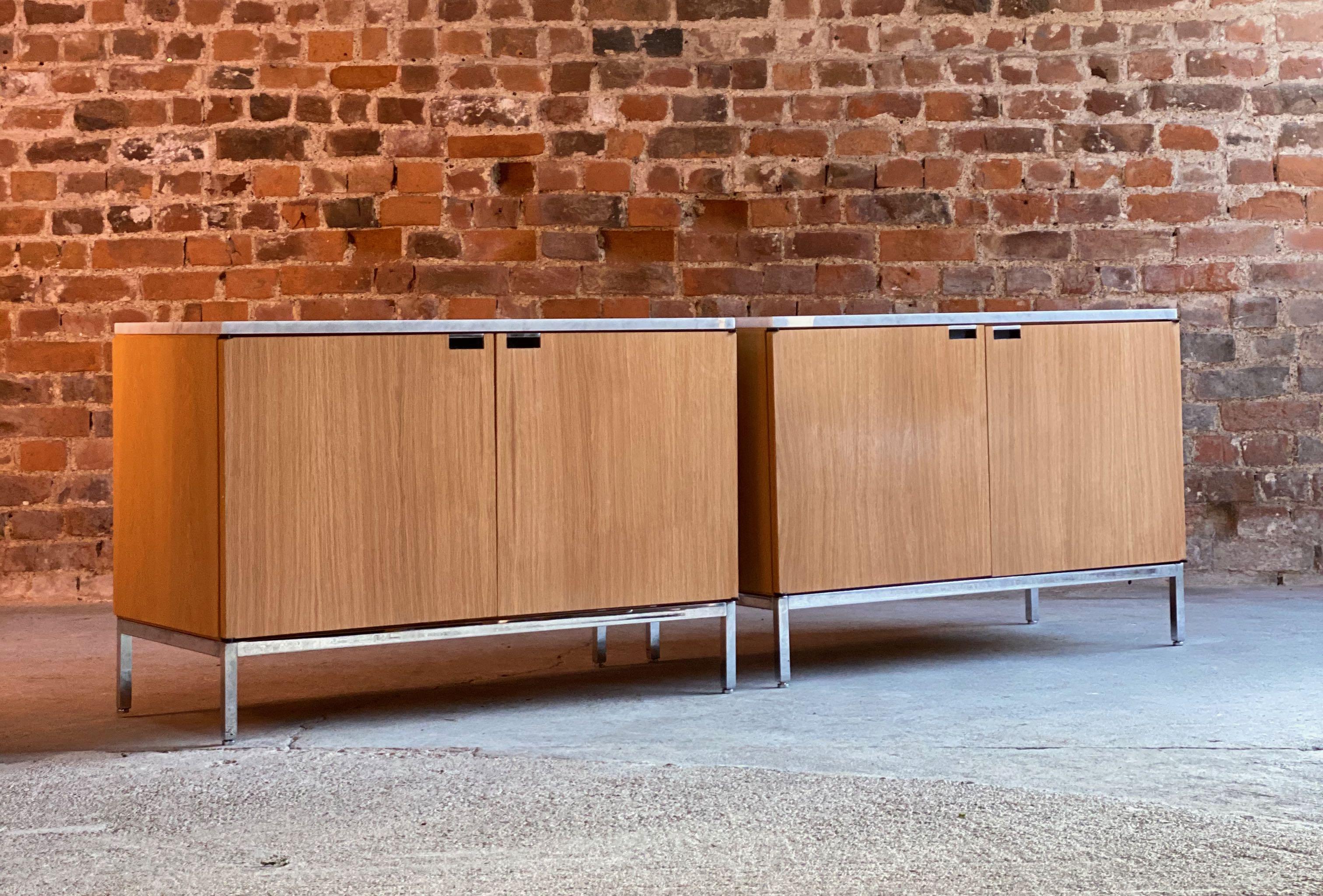Florence Knoll Marble Credenza by Knoll Oak Two-Door, USA, circa 1970 11