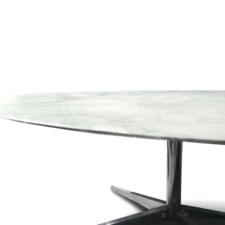 Florence Knoll Marble Oval Dining Table or Desk For Sale at 1stDibs