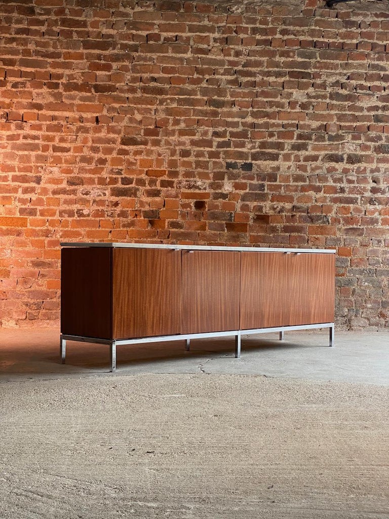 Florence Knoll Marble & Teak Credenza, USA, 1970s For Sale 5