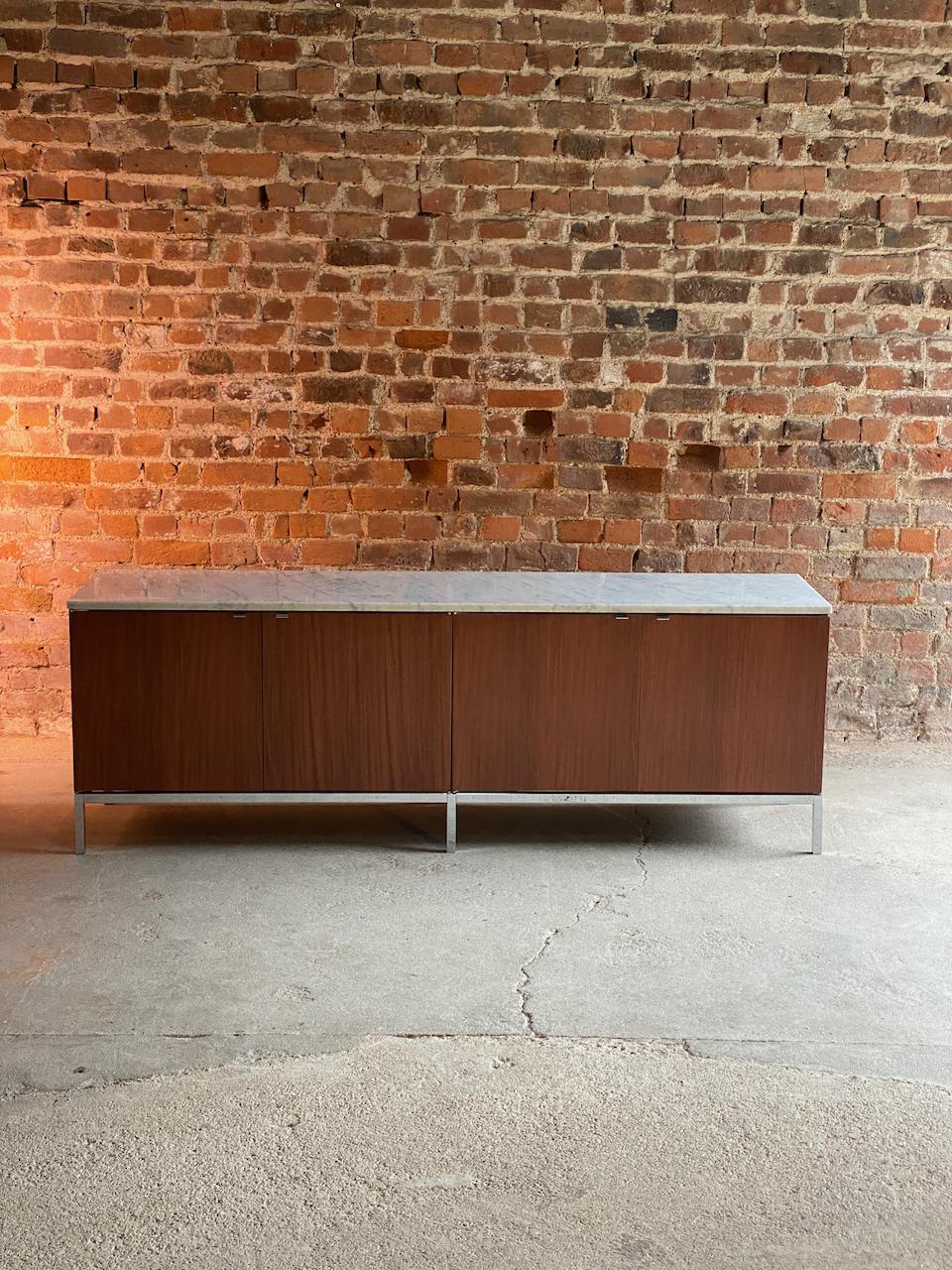 Florence Knoll Marble & Teak Credenza, USA, 1970s For Sale 7