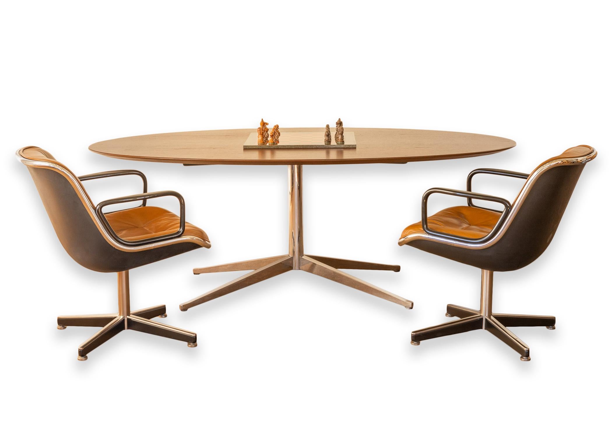 20th Century Florence Knoll Mid Century Modern Oval Wood and Steel Dining Conference Table