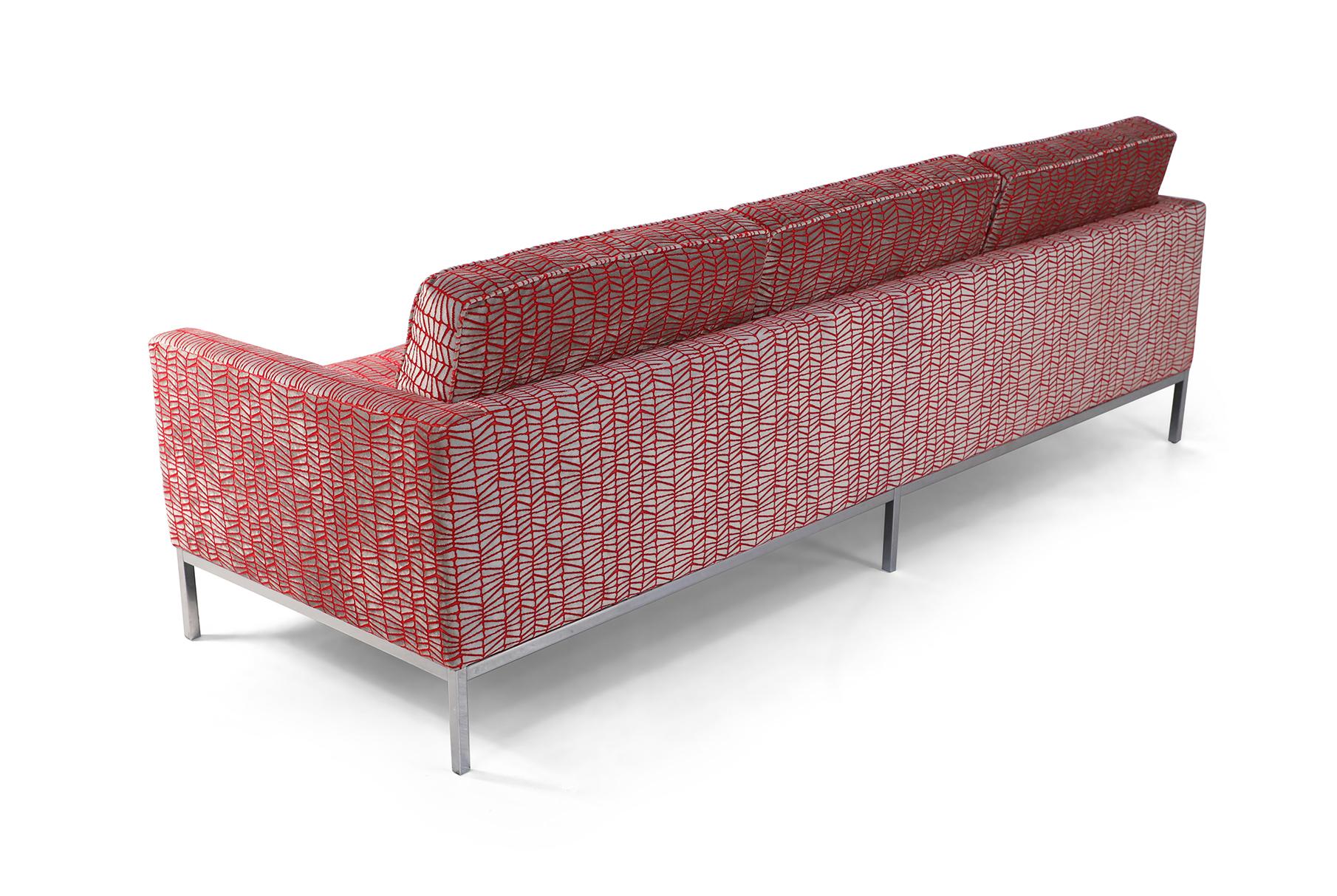 Florence Knoll Mid-Century Modern Red and Silver Geometric Upholstered Chrome In Good Condition In New York, NY