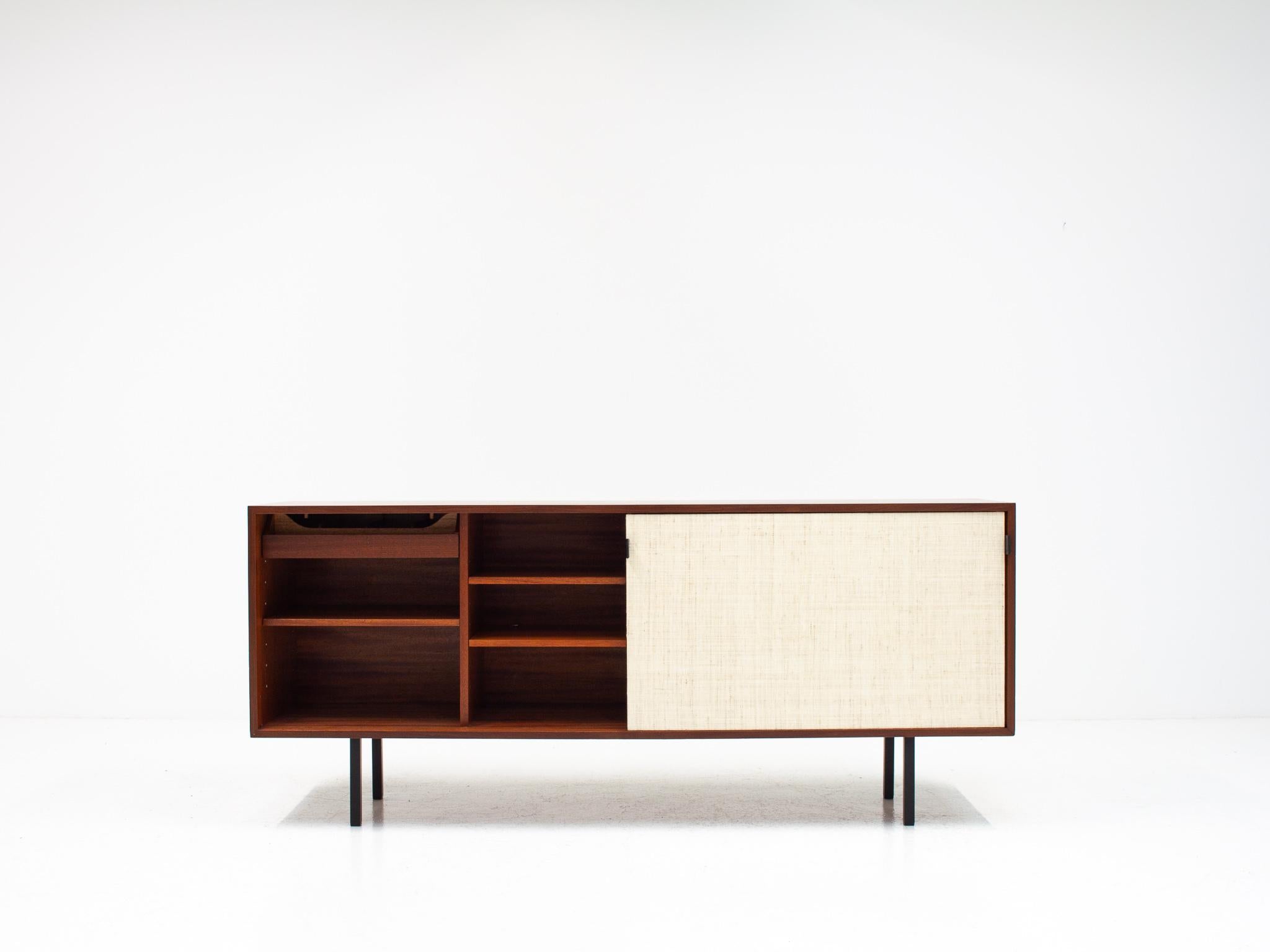 Metal Florence Knoll Model 116 Sideboard Credenza for Knoll International, 1950s